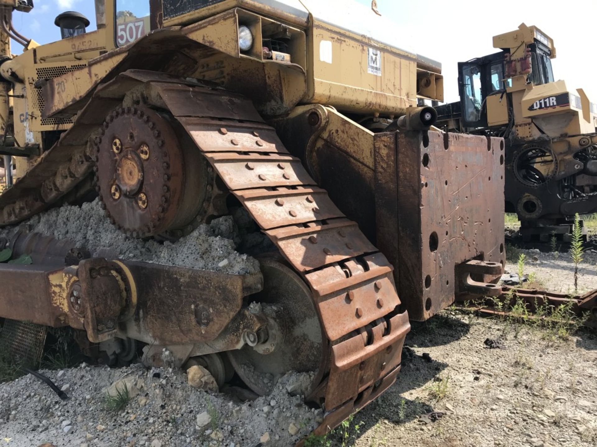 CAT D11N DOZER FOR PARTS, S/N: 74Z00507, 20'6'' WIDE DOZER BLADE, ONE TRACK OFF, 40,559 HOURS, CAT - Image 6 of 10