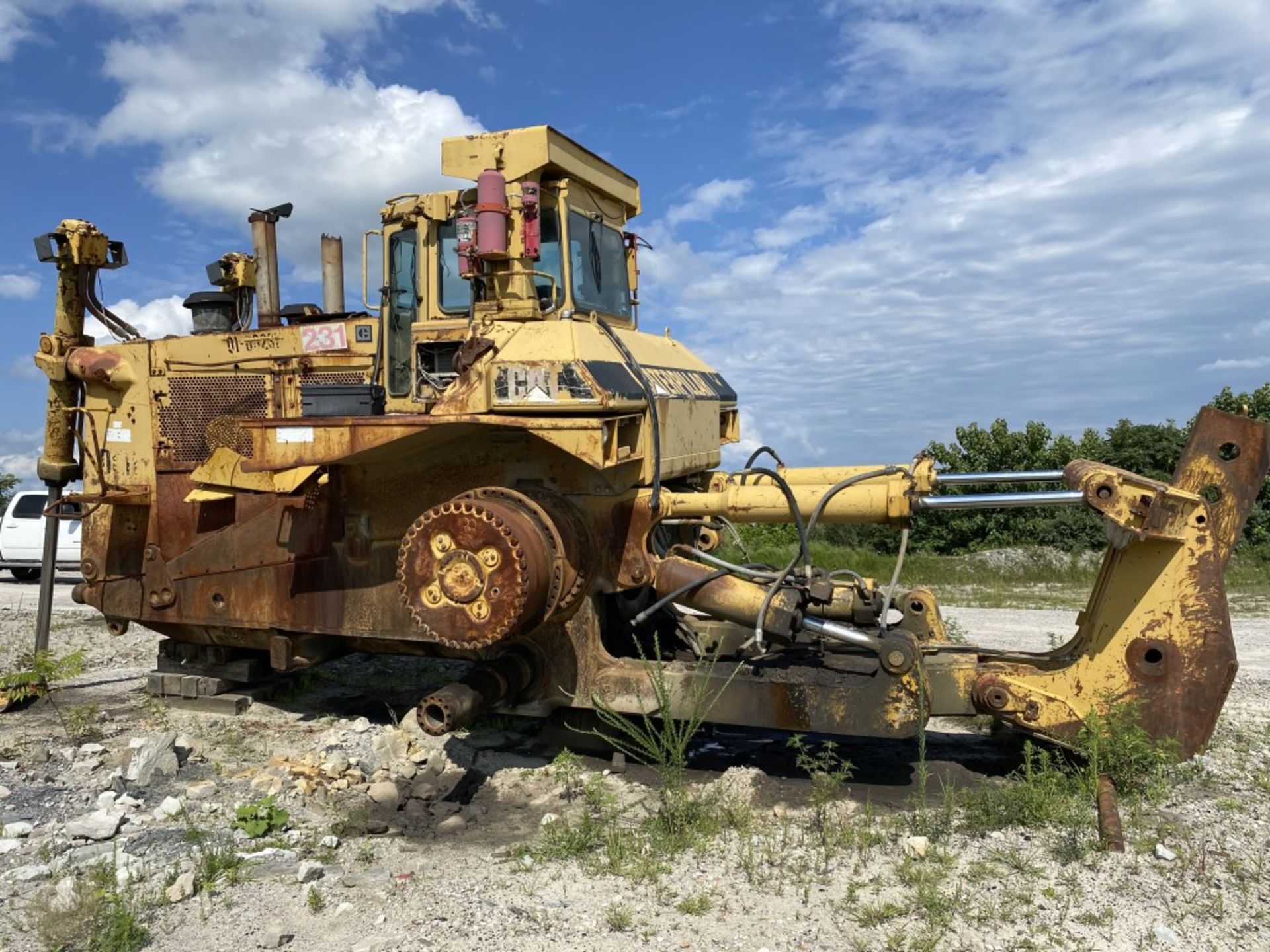 1991 CATERPILLAR D11N DOZER, S/N:74Z00890-75275, HAS REAR RIPPER ATTACHMENT, MISSING PARTS, FOR - Image 3 of 9