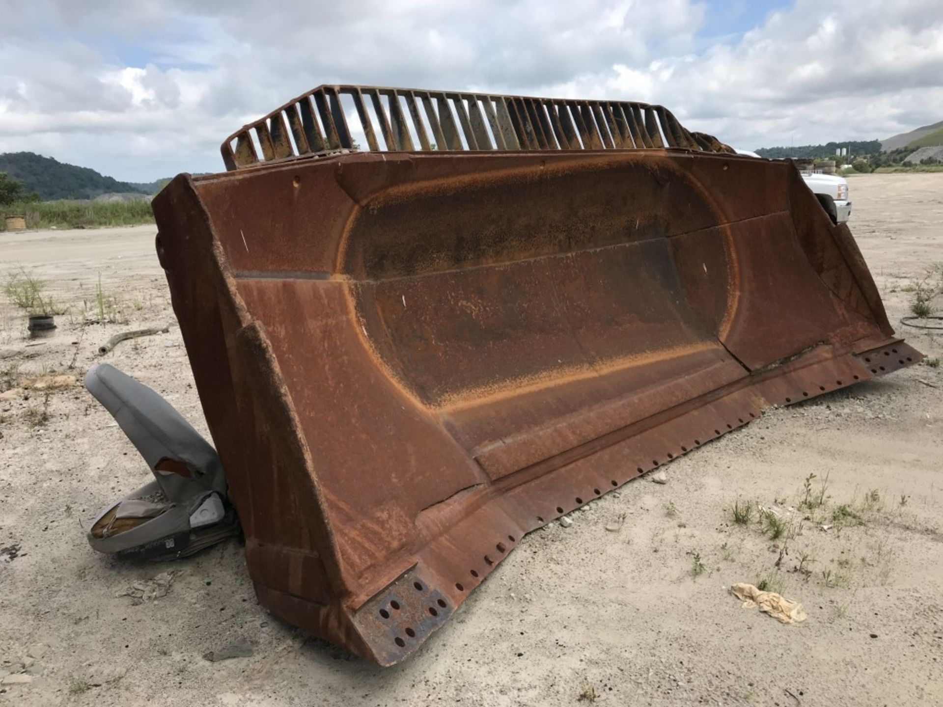 DOZER BLADE, 180'' LOCATION: TWIN BRANCH SOUTH - Image 4 of 4