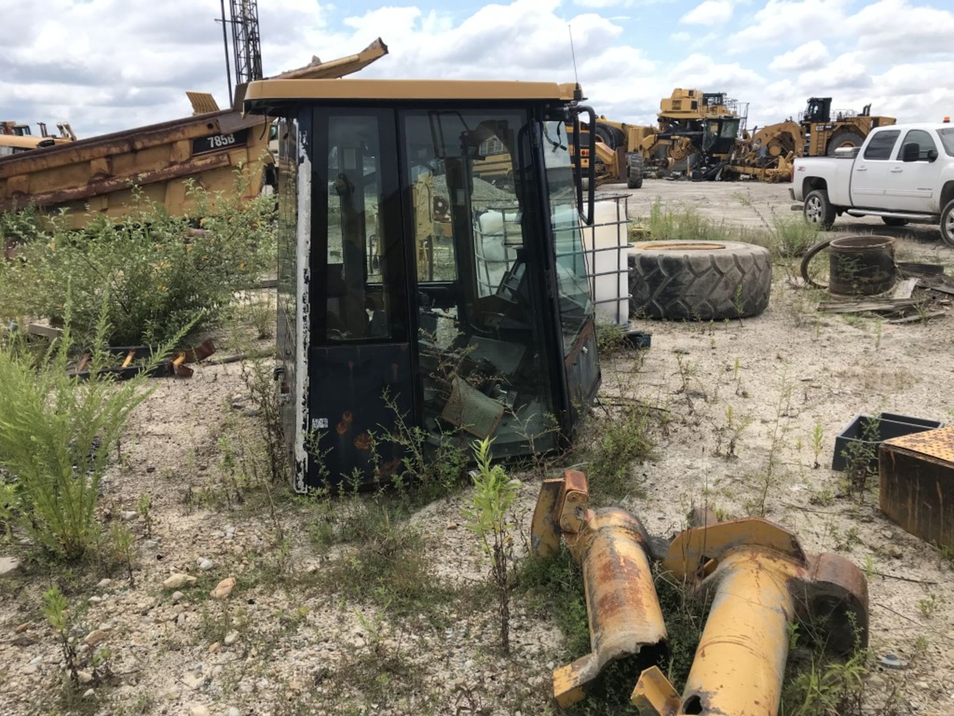 2006 CATERPILLAR 988H WHEEL LOADER, ROCKLAND BUCKET, PARTED OUT LOCATION: TWIN BRANCH SOUTH - Image 8 of 10