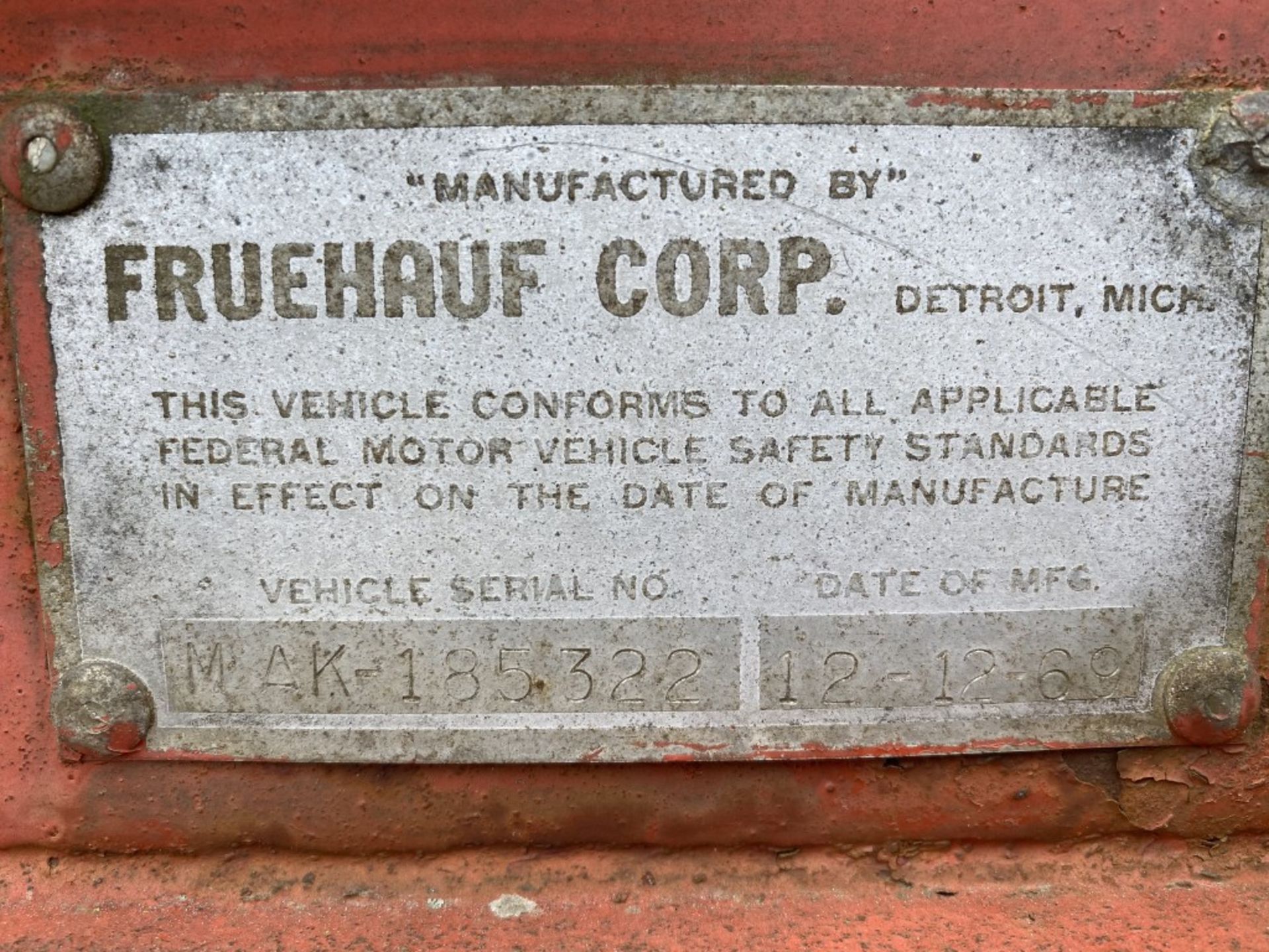 1969 FRUEHAUF STORAGE SEMI-TRAILER, COMES WITH CONTENTS, BELIEVED TO BE PARTS, S/N: MAK-185322, - Image 15 of 15