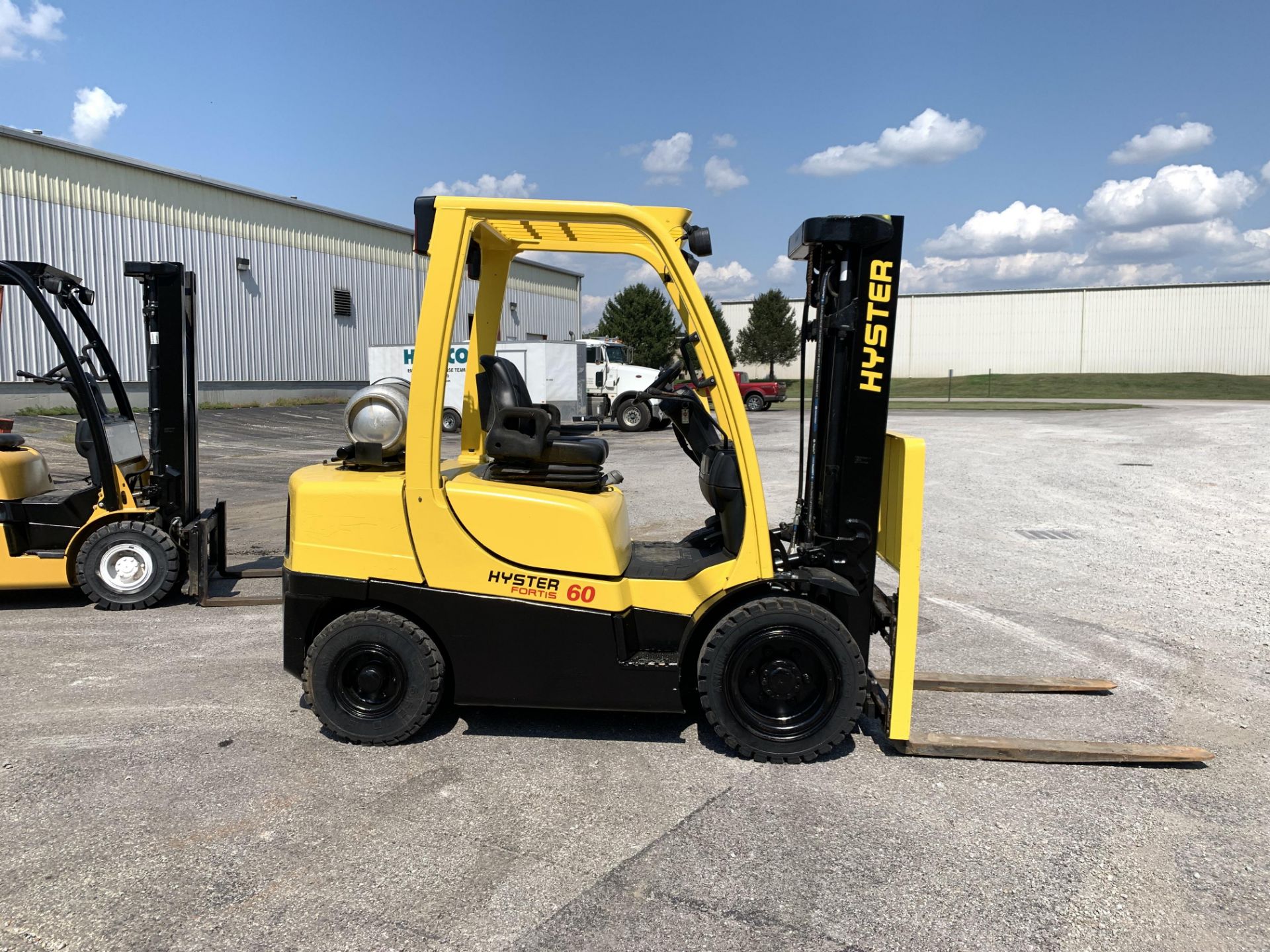 2014 HYSTER 6,000-LB., MODEL: H60FT, S/N: P177V02144M, LPG, LEVER SHIFT TRANSMISSION, BRAND NEW - Image 3 of 7