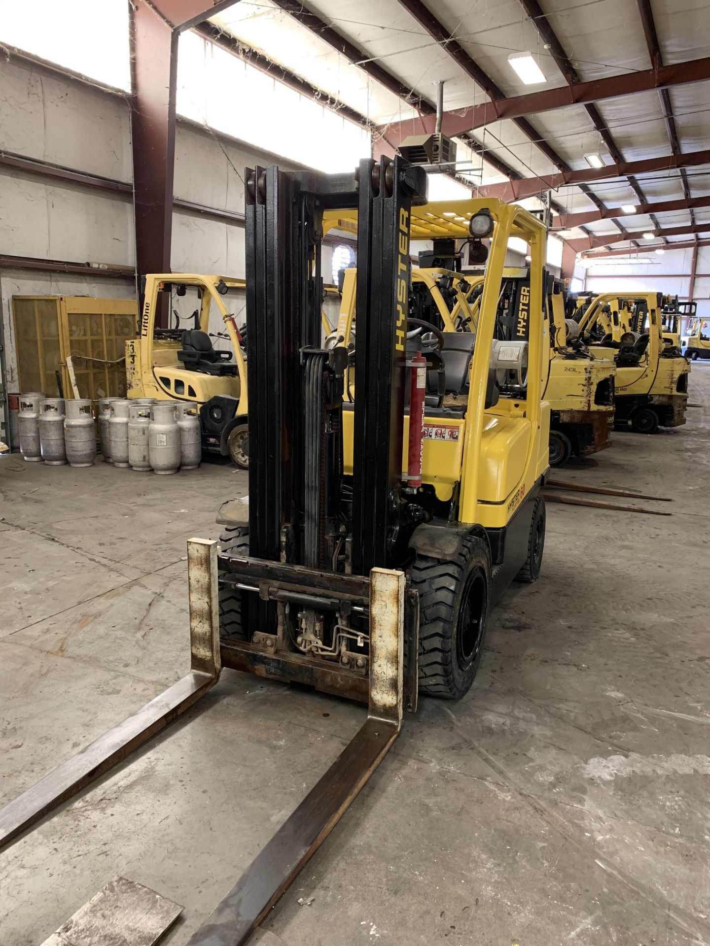 2015 HYSTER 6,000-LB., MODEL: H60FT, S/N: P177V01744N, LPG, LEVER SHIFT TRANSMISSION, BRAND NEW - Image 2 of 6