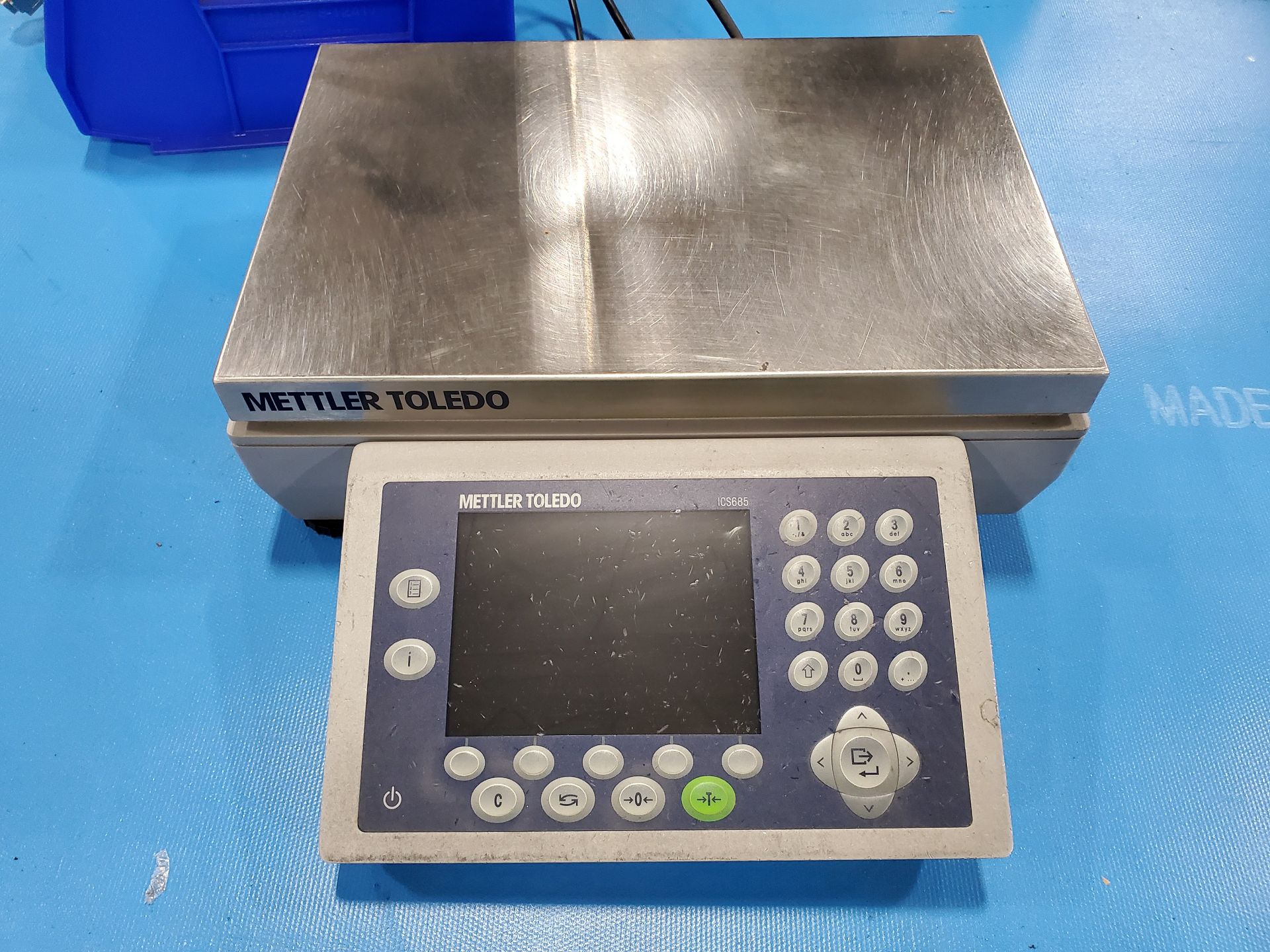 13 3/4'' X 9 1/2'' METLER-TOLEDO DIGITAL PLATFORM BENCH SCALE, ICS685 TOUCH BUTTON DRO CONTROL,