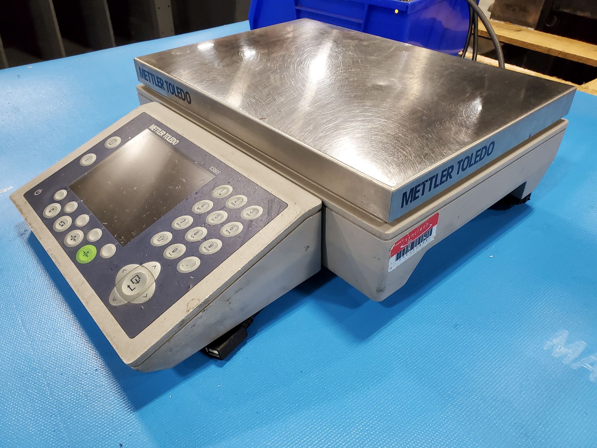 13 3/4'' X 9 1/2'' METLER-TOLEDO DIGITAL PLATFORM BENCH SCALE, ICS685 TOUCH BUTTON DRO CONTROL, - Image 3 of 6