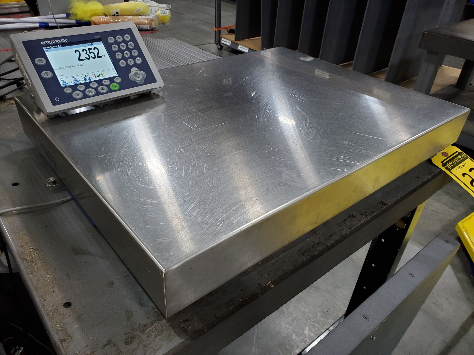 31 1/2'' X 23 3/4'' METLER-TOLEDO DIGITAL PLATFORM BENCH SCALE, MODEL PB655-CC60, 120 LB. - Image 2 of 6