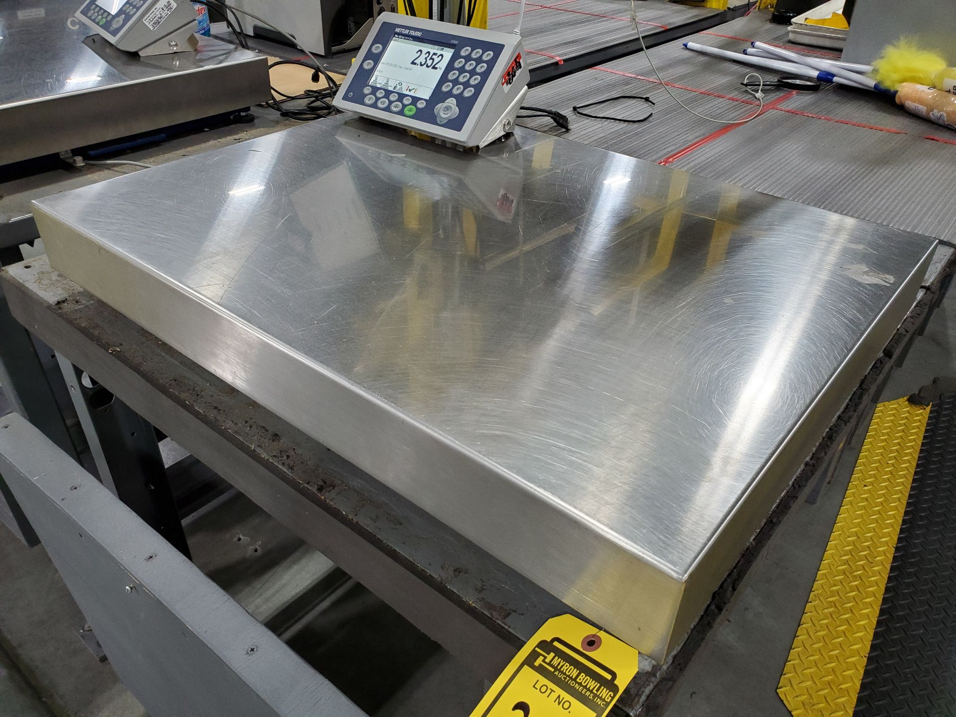 31 1/2'' X 23 3/4'' METLER-TOLEDO DIGITAL PLATFORM BENCH SCALE, MODEL PB655-CC60, 120 LB. - Image 3 of 6