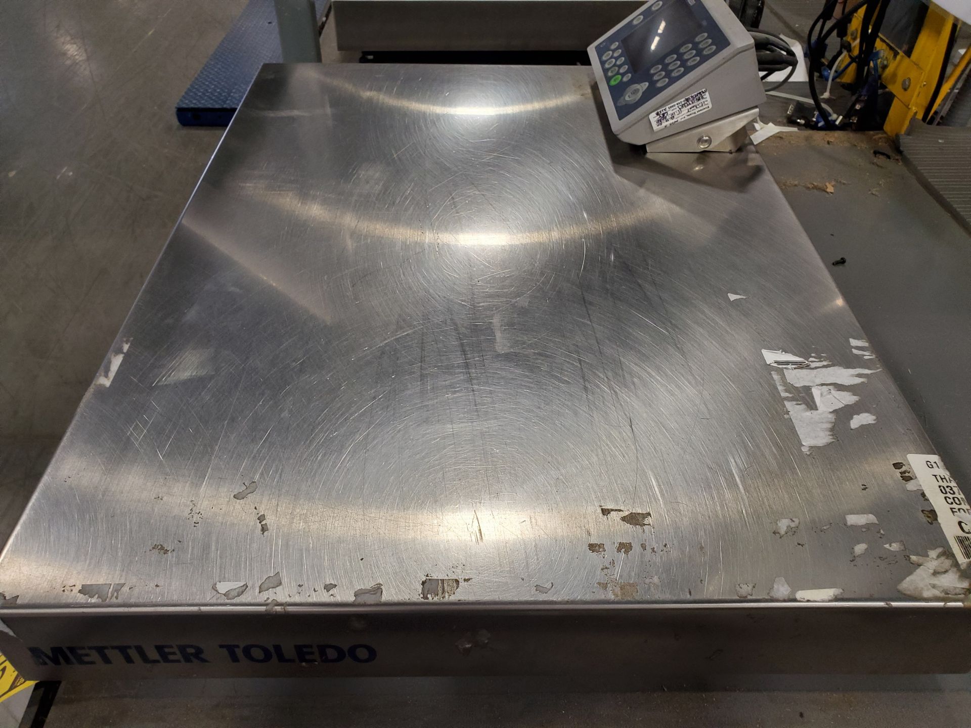 31 ½’‘ X 23 ¾’‘ METLER-TOLEDO DIGITAL PLATFORM BENCH SCALE, MODEL PB655-CC60, 120 LB. CAPACITY, - Image 5 of 9