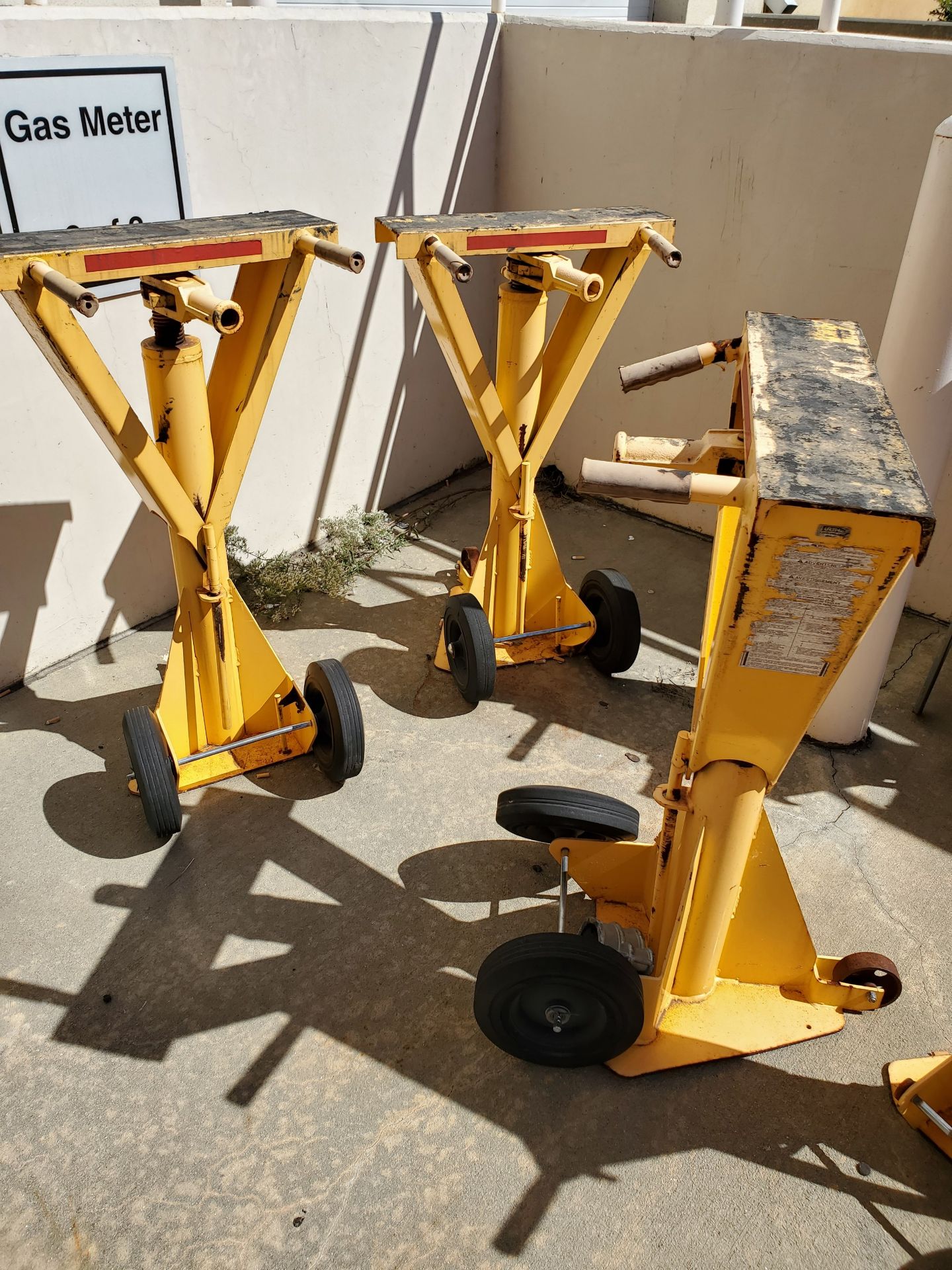 (8) ULINE TRAILER STABILIZING JACK STANDS, 100,000 LB STATIC CAPACITY, 50,000 LB LIFTING CAPACITY - Image 3 of 5