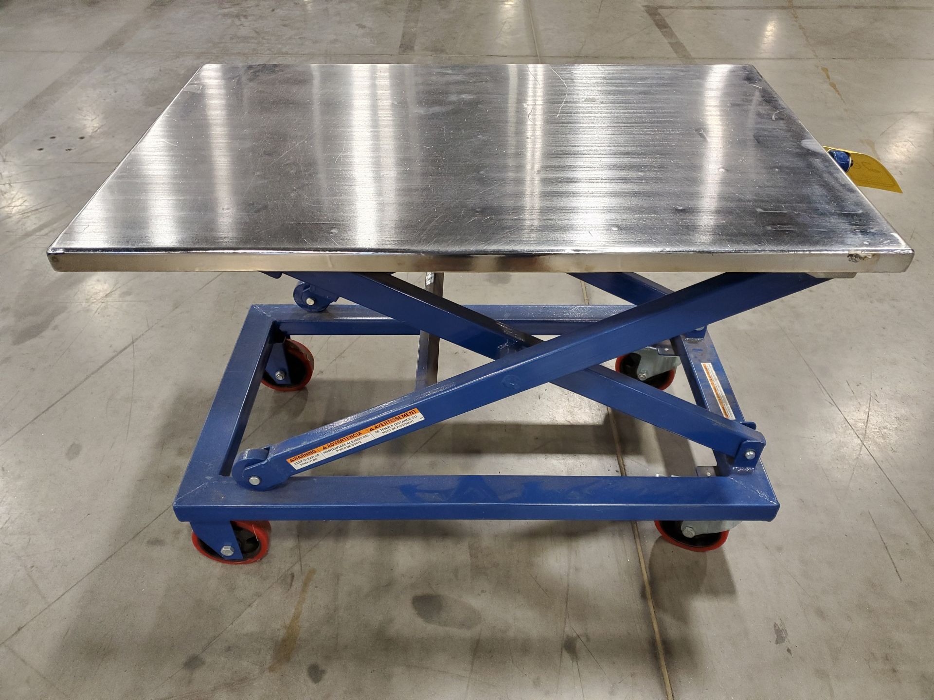 VESTIL CART-660-M STEEL MECHANICAL SCISSOR CART, 660 LBS CAPACITY, 37’‘ LENGTH X 23-1/2’‘ WIDTH - Image 2 of 8