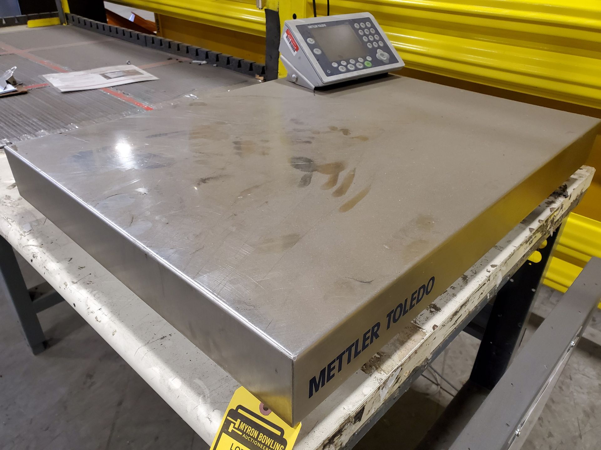 31 ½’‘ X 23 ¾’‘ METLER-TOLEDO DIGITAL PLATFORM BENCH SCALE, MODEL PB655-CC60, 120 LB. CAPACITY, - Image 2 of 9