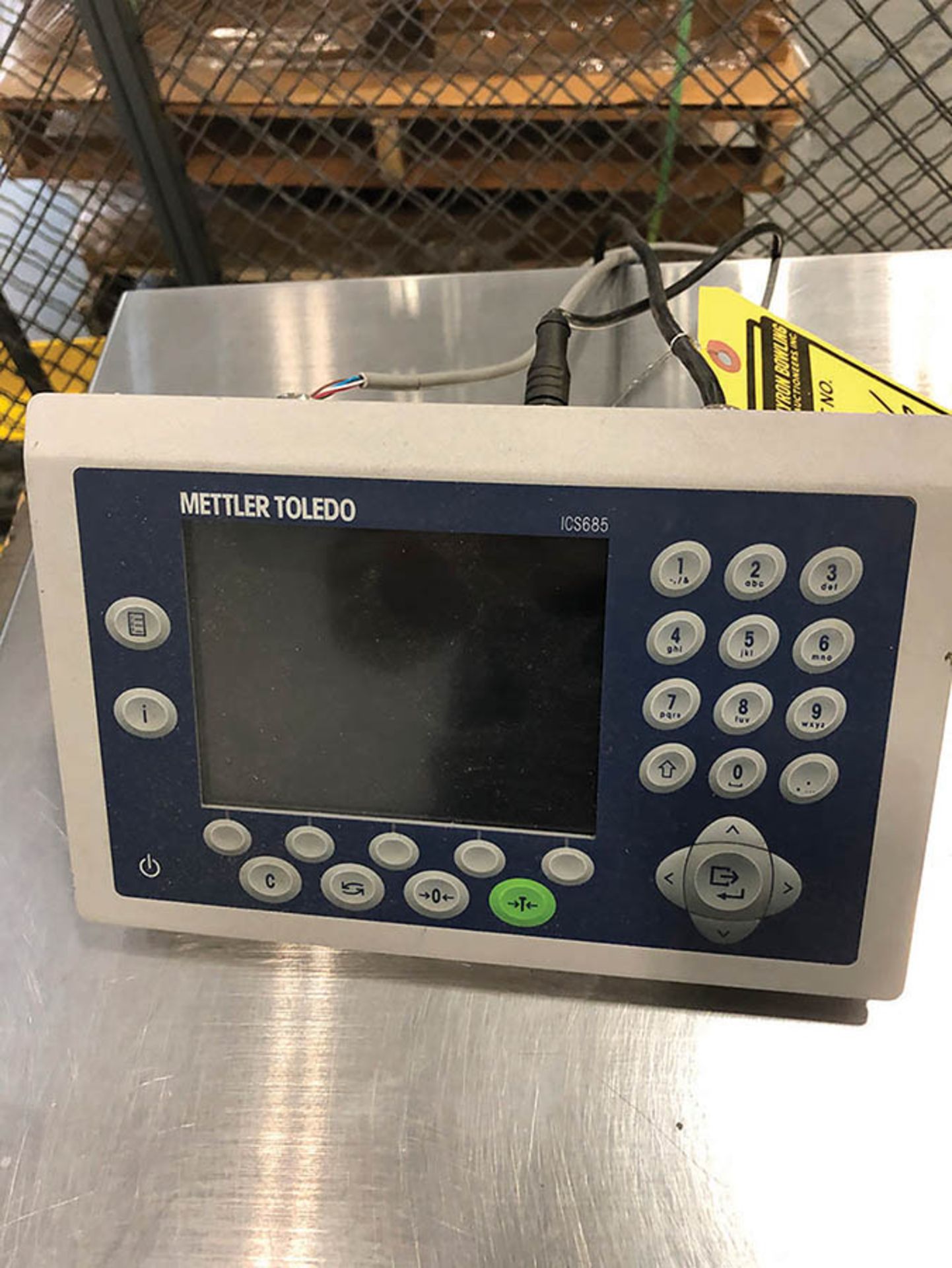 METTLER TOLEDO DIGITAL SCALE, MODEL 1CS6X5-1, S/N B905192755 - Image 3 of 3