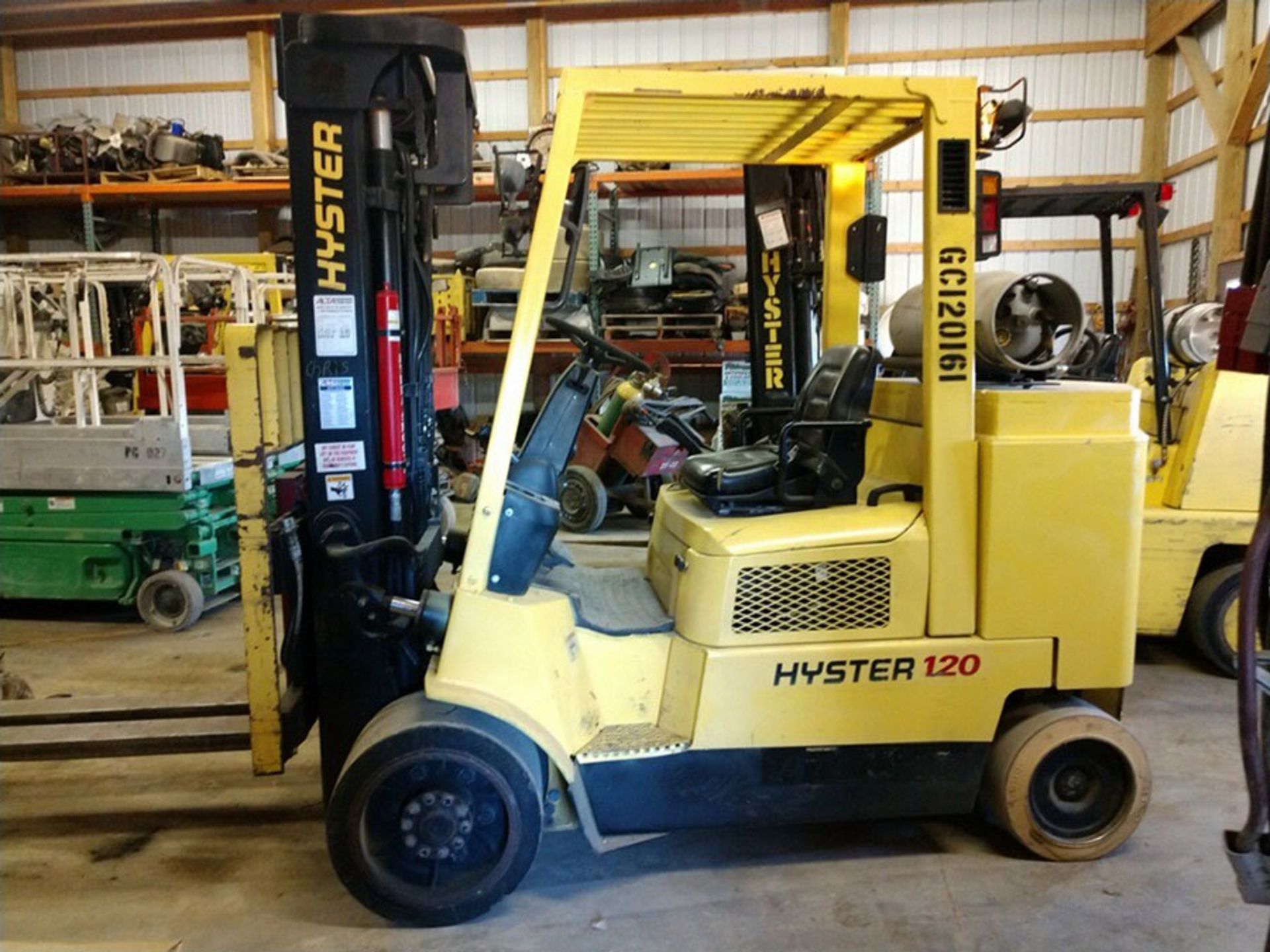 HYSTER 12,000 LB. CAPACITY FORKLIFT, MODEL: S120XMS-PRS, S/N E004V03161A, LO, 3-STAGE - Image 2 of 4