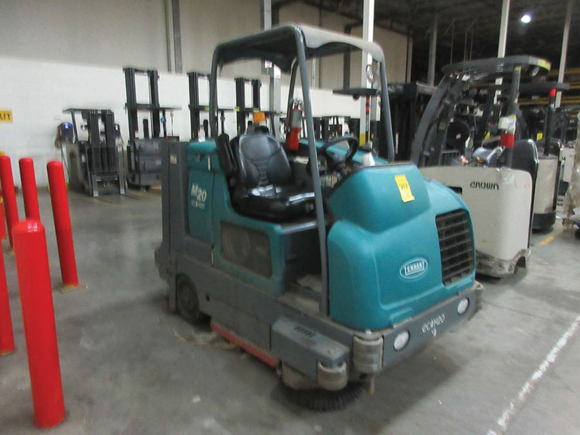 TENNANT M20 FLOOR SCRUBBER, LPG, GVW 3,795 LBS., S/N M20-3458, 1,499 HOURS