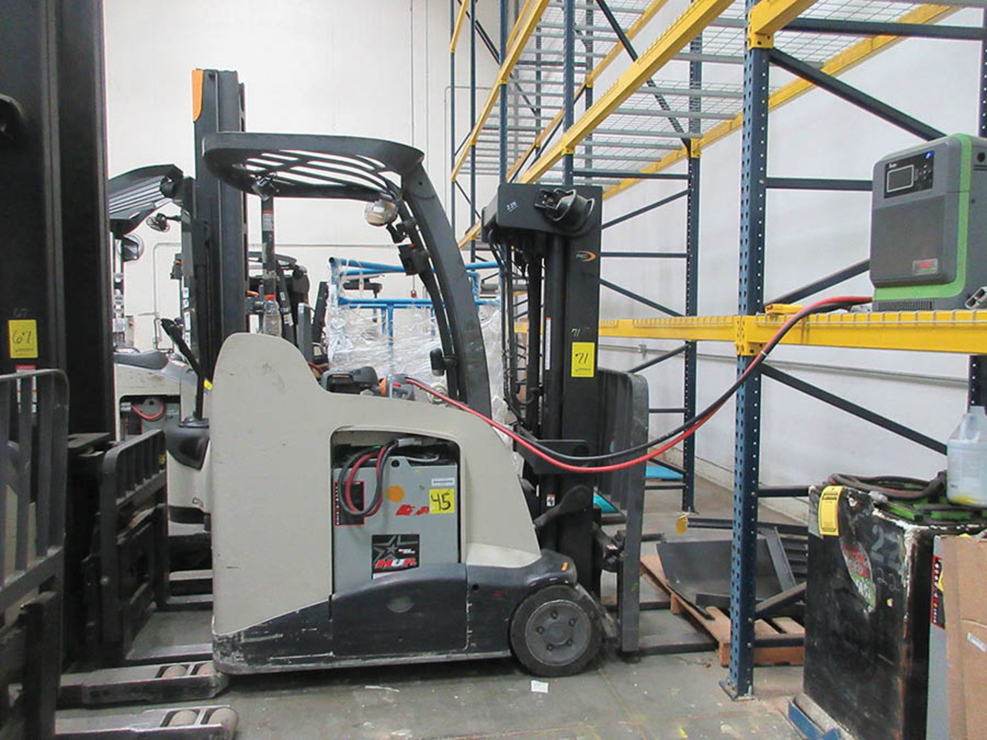 2014 CROWN STAND-UP FORKLIFT, 4,000 LB. CAP., MODEL: RC5540-40, 36V., 270'' MAX. LOAD HEIGHT, 48''