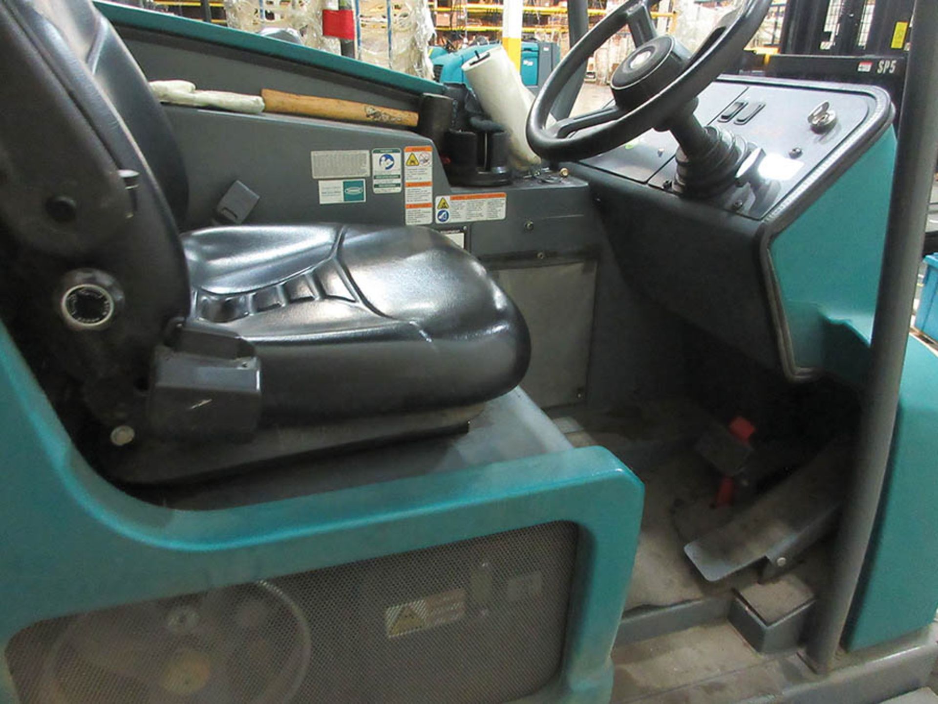 TENNANT M20 FLOOR SCRUBBER, LPG, GVW 3,795 LBS., S/N M20-3458, 1,499 HOURS - Image 5 of 5