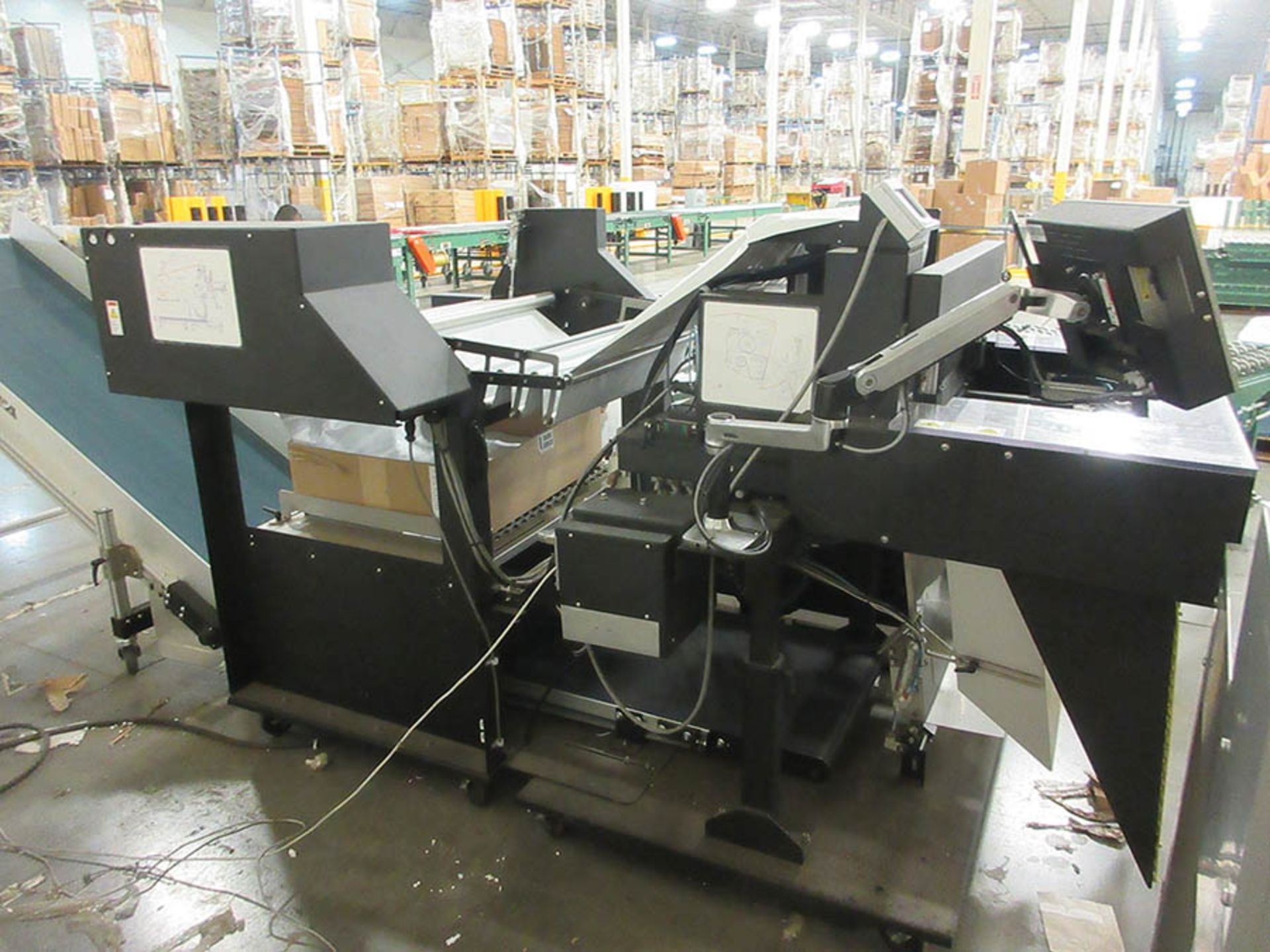 2018 SHARP PACK & SEAL MACHINE, S/N MAX24-18A-1170-11, W/ HFA 26'' X 86'' MOTORIZED BELT CONVEYOR - Image 3 of 6