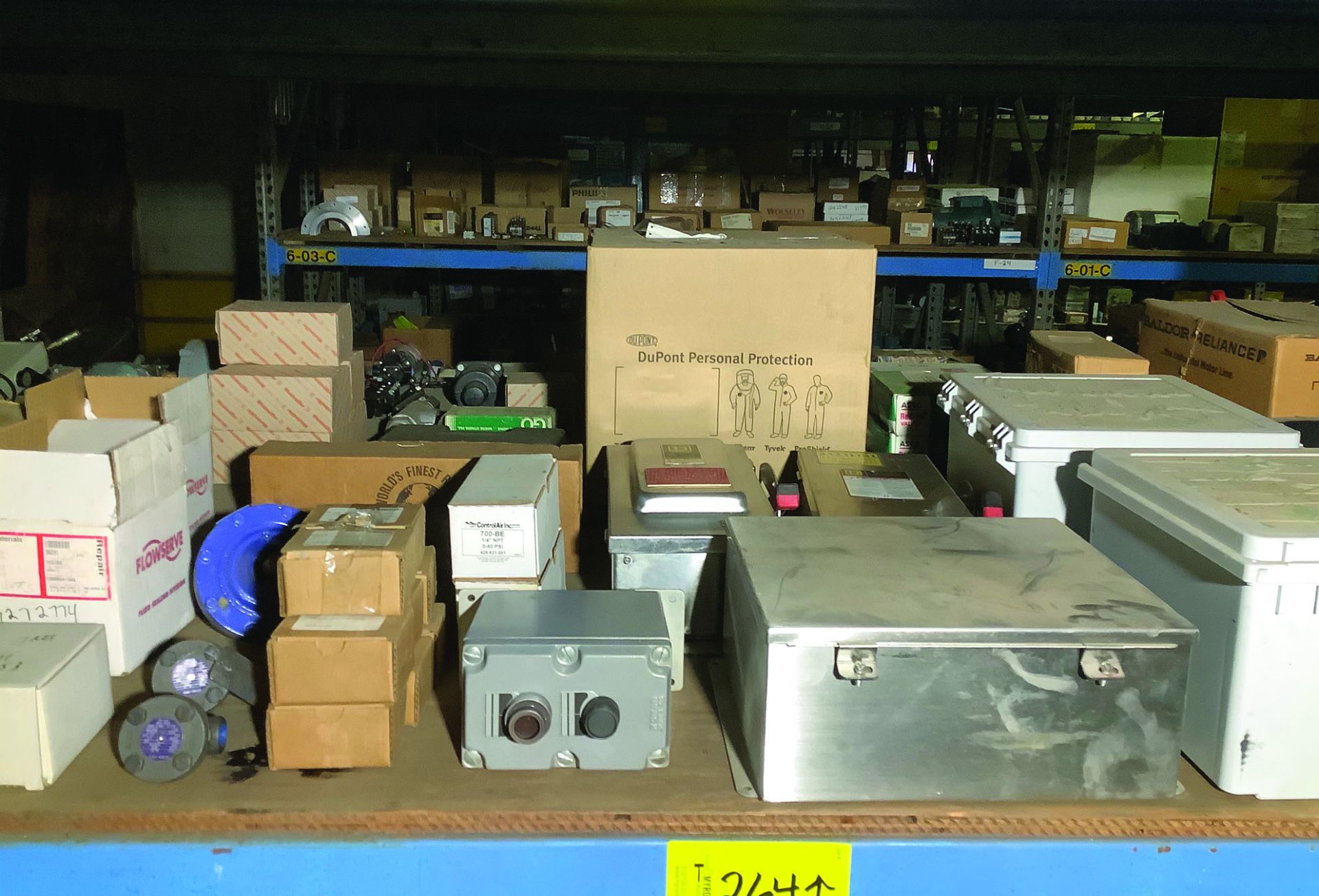 SHELF LOT OF MISC MRO, VALVES, PUMPS, ELECTRICAL, INSTRUMENTATION - Image 3 of 4