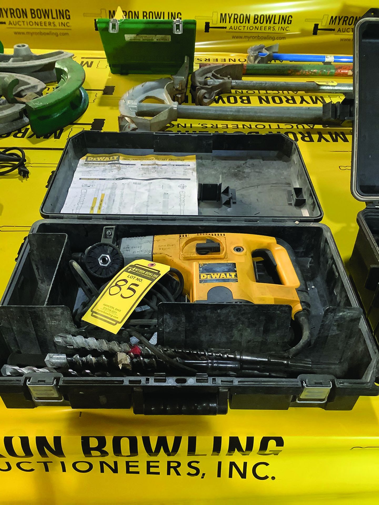 DEWALT DW531 ROTARY HAMMER