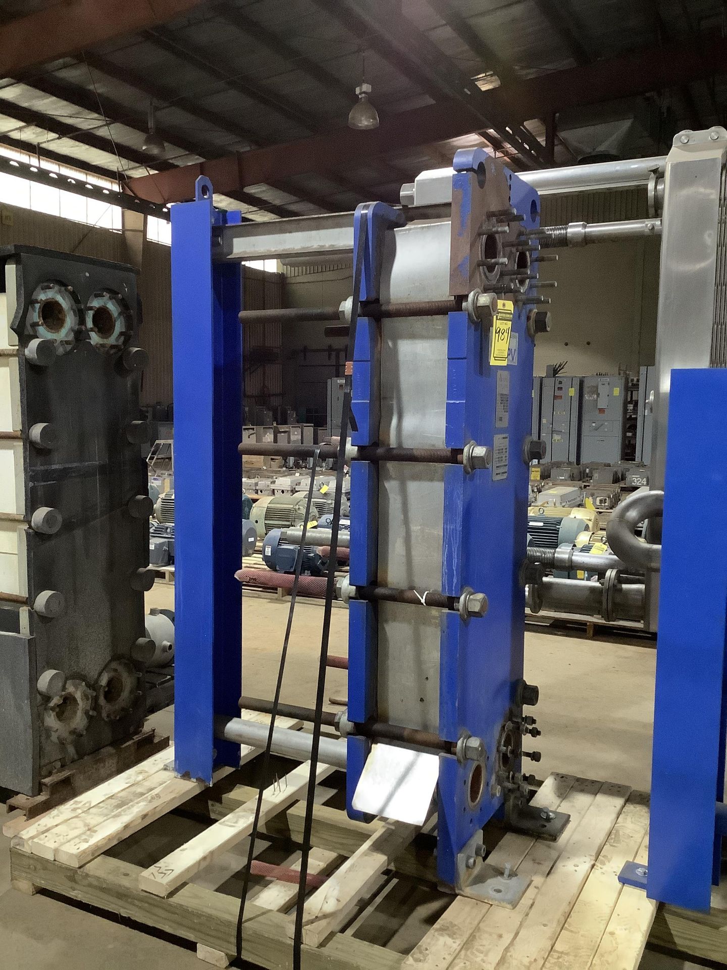 APV 4” PLATE AND FRAME HEAT EXCHANGER MODEL R5 MGS-16