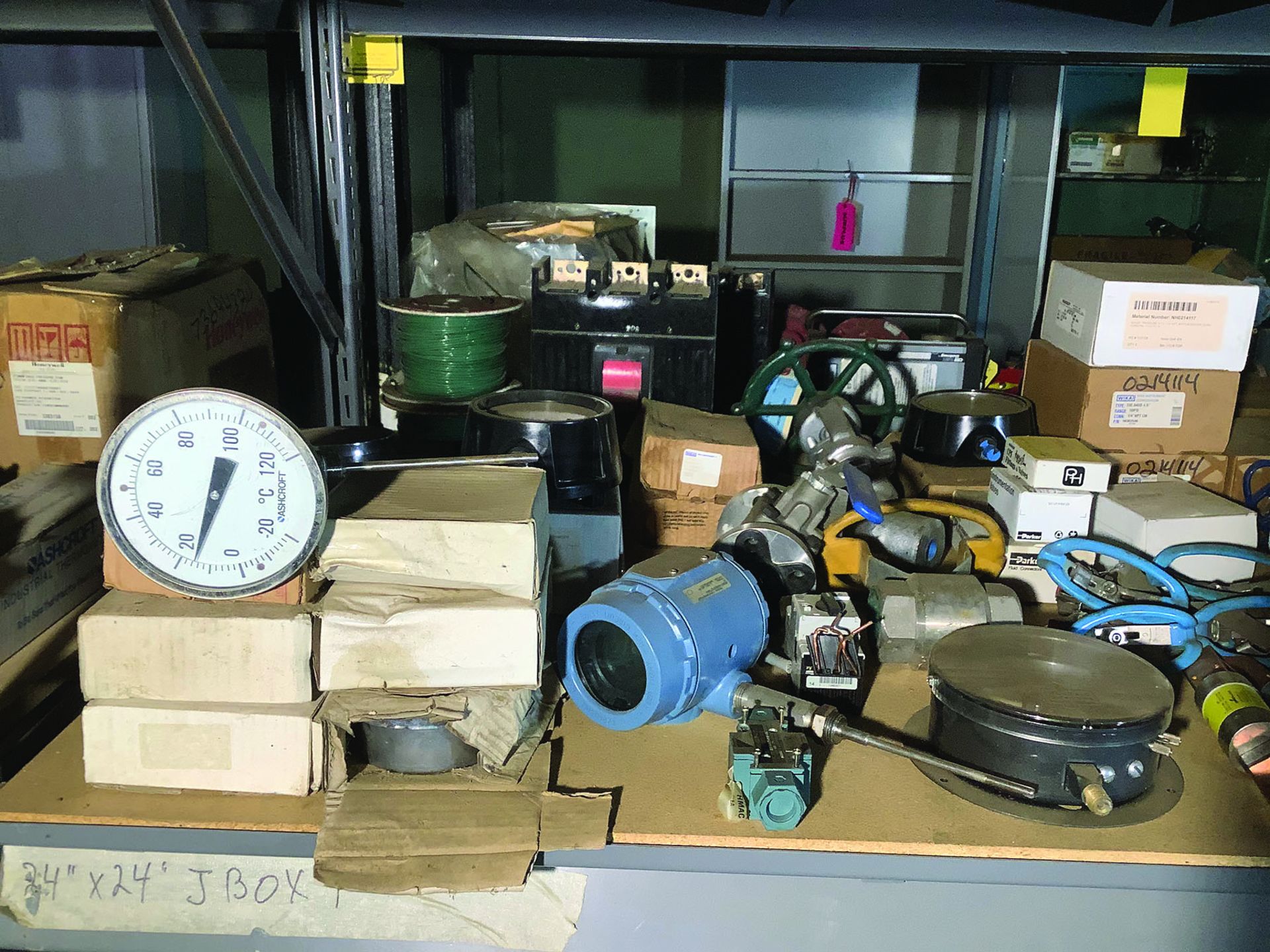 SHELVES OF MISCELLANEOUS MRO, VALVES, ELECTRICAL, ETC. - Image 2 of 4