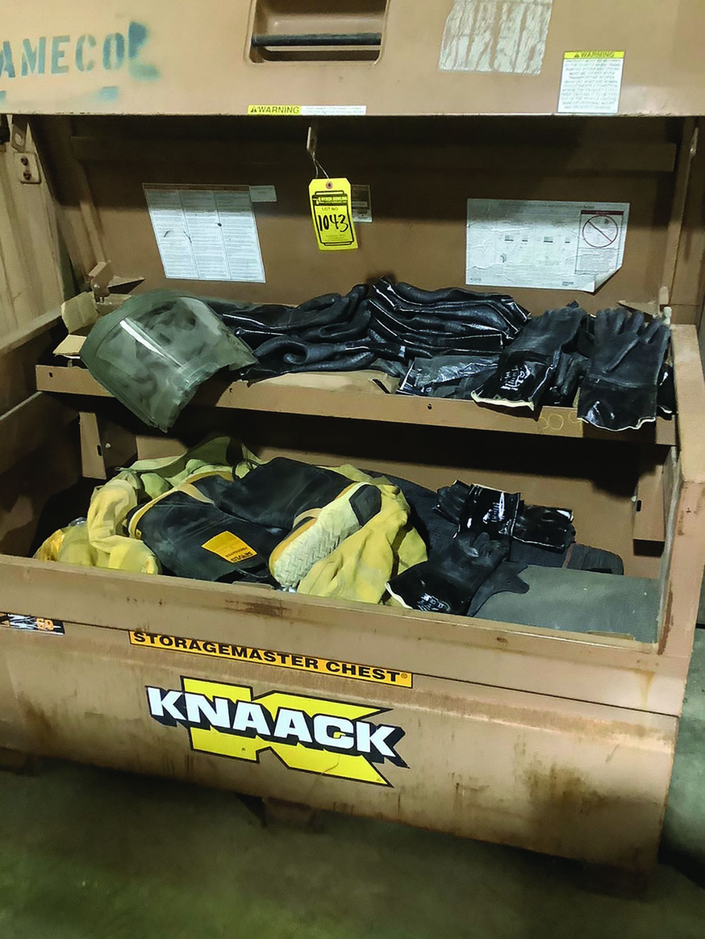 KNAACK MODEL 69 GANG BOX WITH CONTENTS - Image 2 of 3