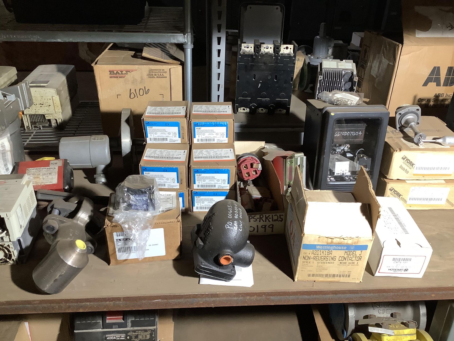 SHELVES OF MISCELLANEOUS MRO, VALVES, ELECTRICAL, ETC. - Image 3 of 3