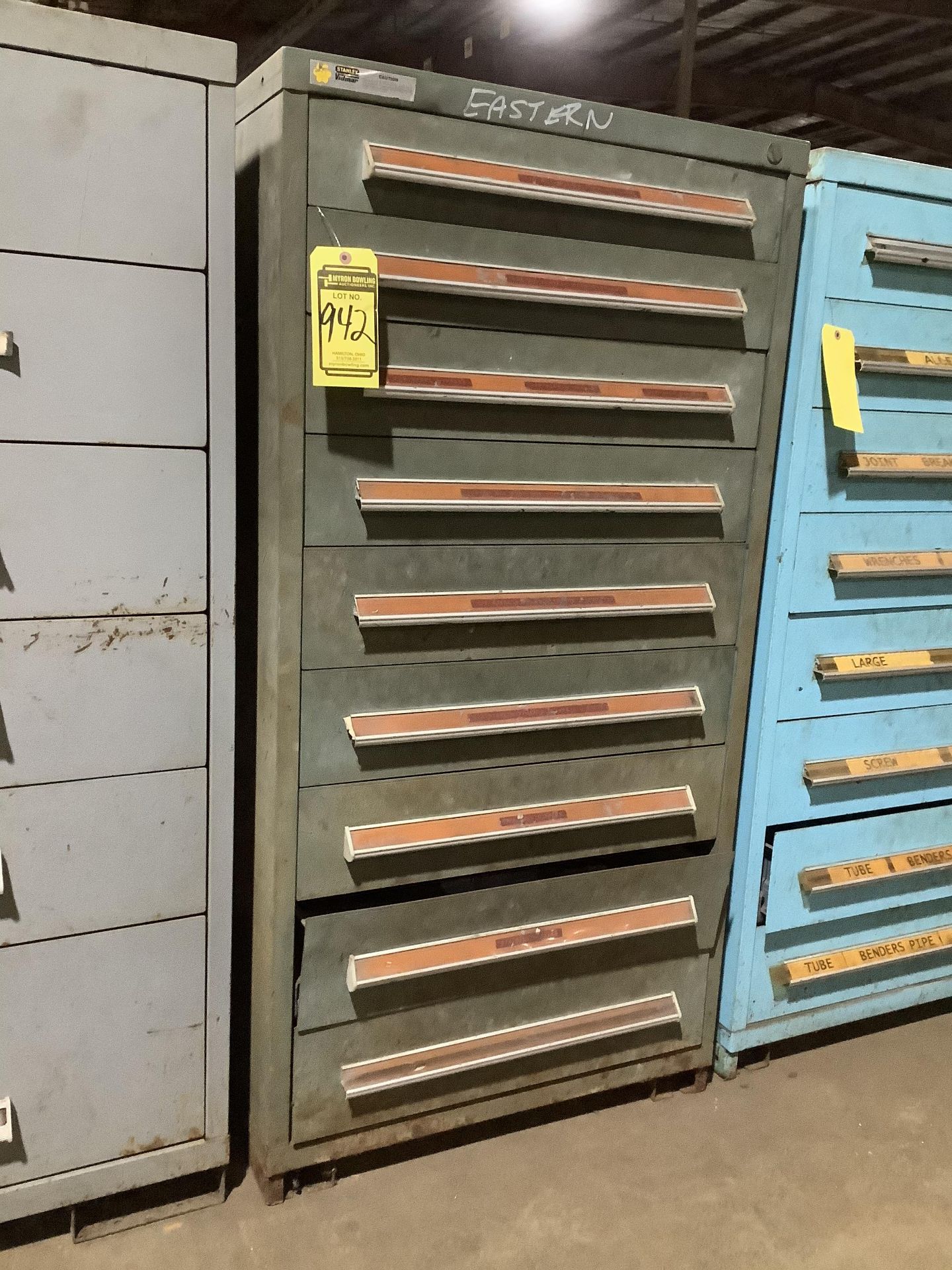 STANLEY VIDMAR 9 DRAWER INDUSTRIAL STORAGE CABINET - Image 2 of 2