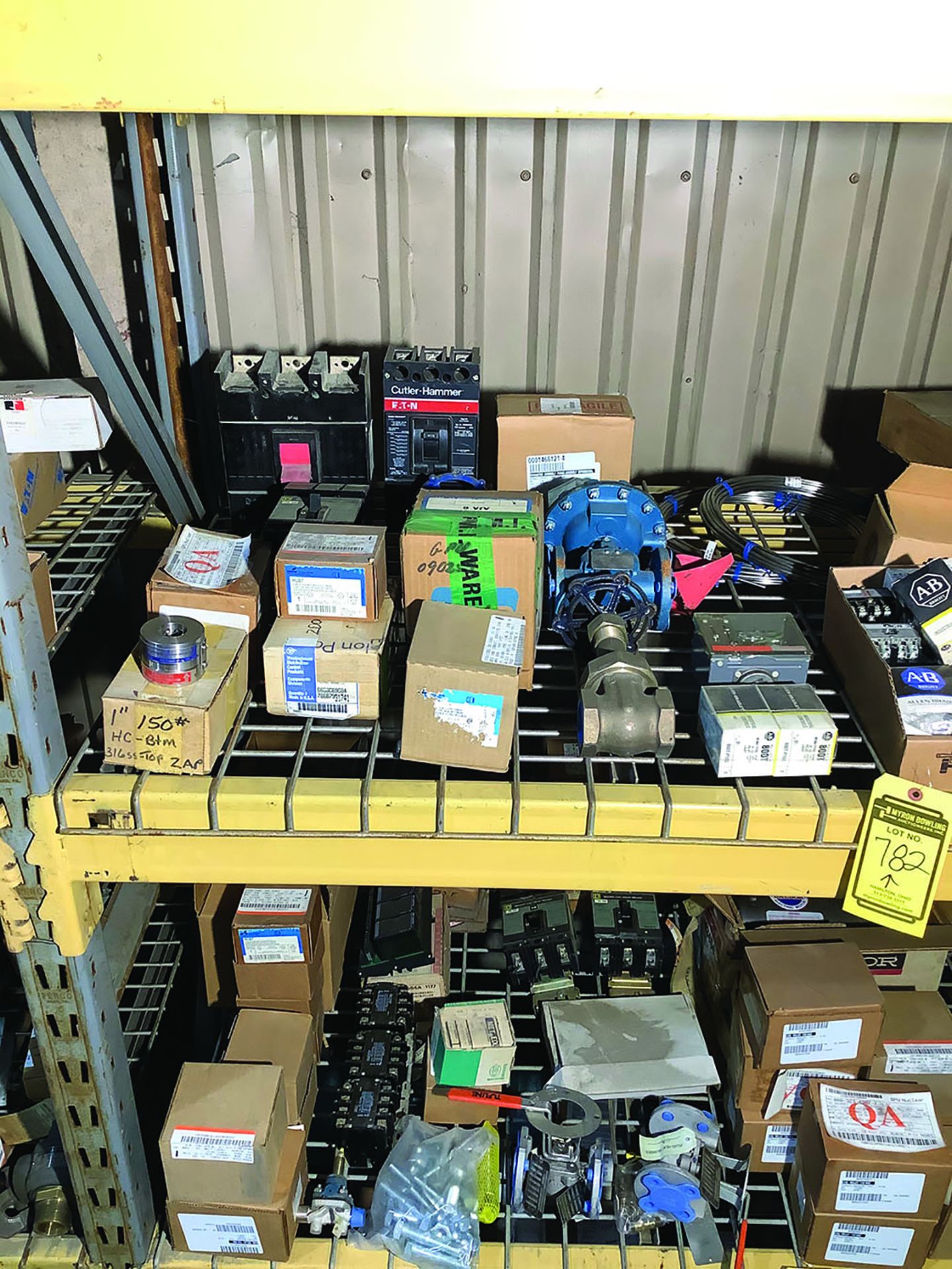 CONTENTS OF SHELF MISC MRO (VALVES, ELECTRICAL, MOTORS, ETC.) - Image 2 of 5