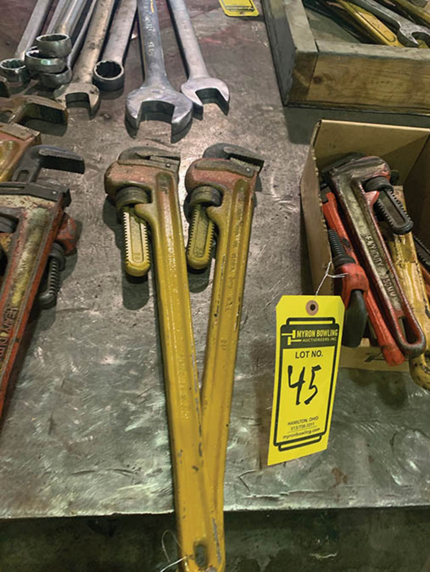 (2) 24'' PIPE WRENCHES