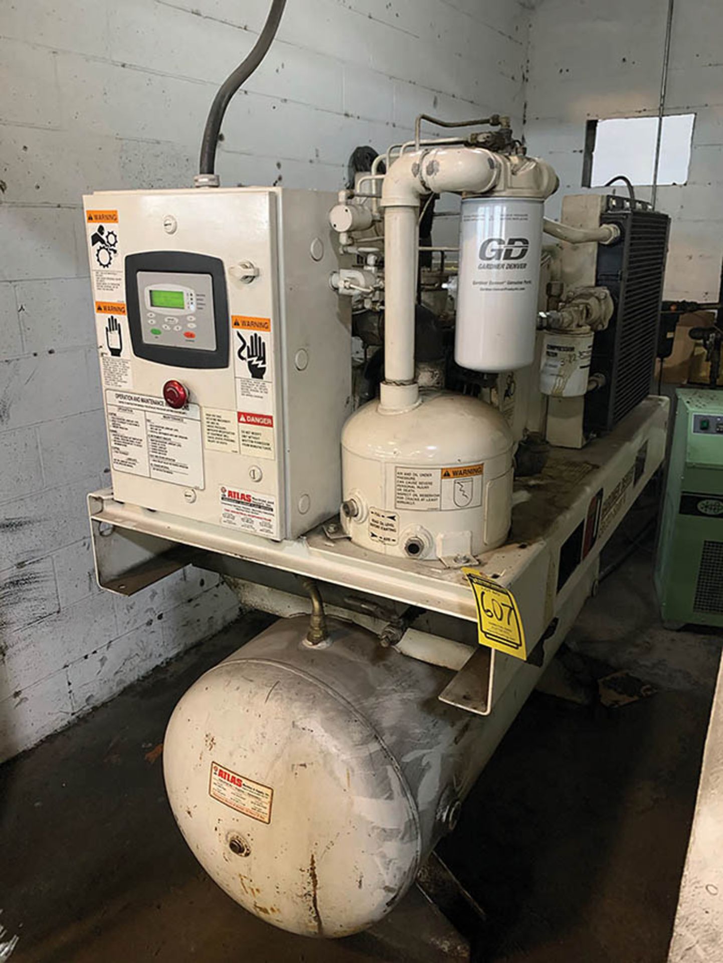 GARDNER DENVER COMPRESSOR W/ SULLAIR DRYER