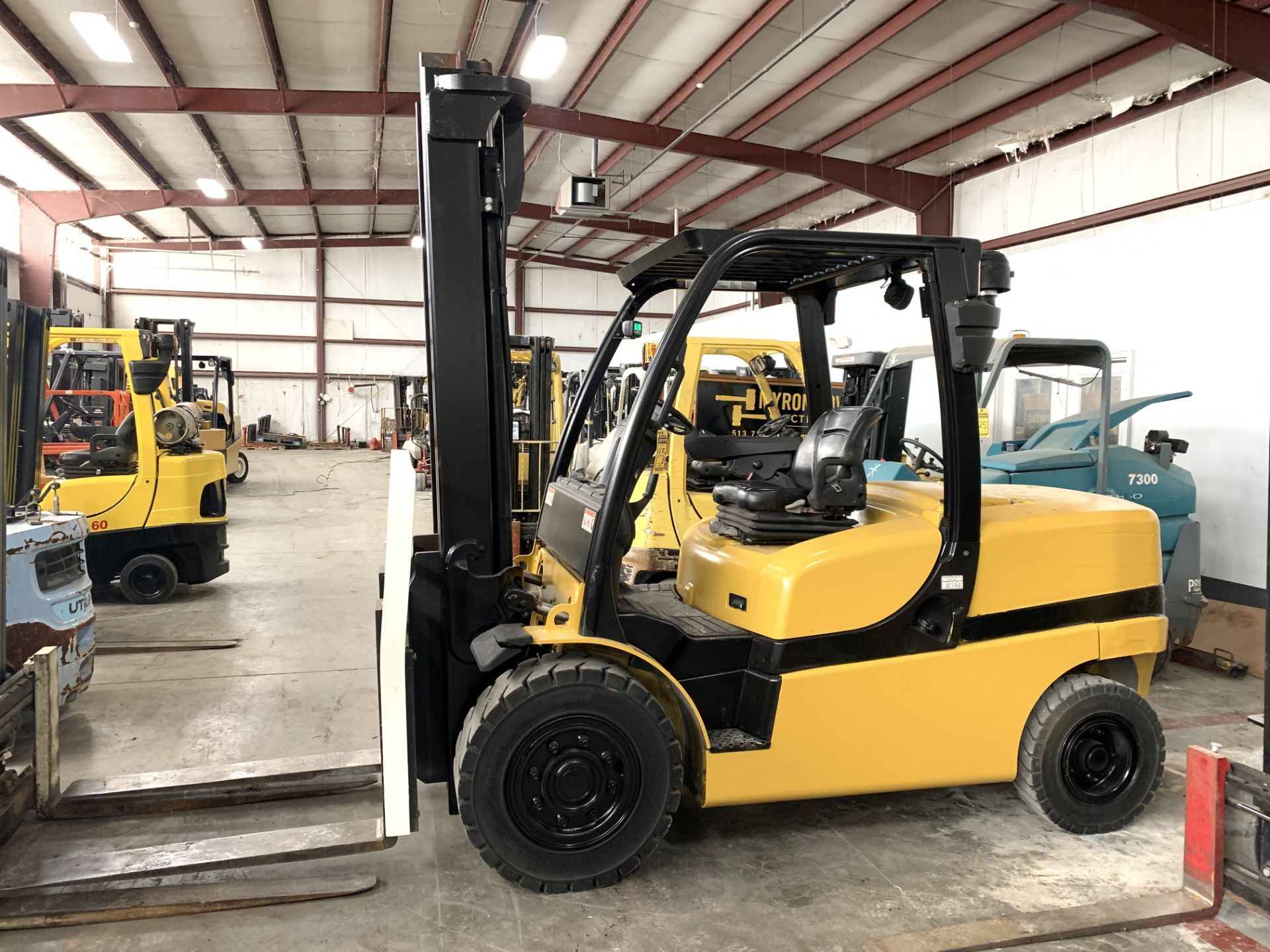 *LOCATED HAMILTON, OH* 2015 YALE 10,000-LB. Cap. Forklift, Model: GDP100VX, Diesel, PNEUMATIC TIRES