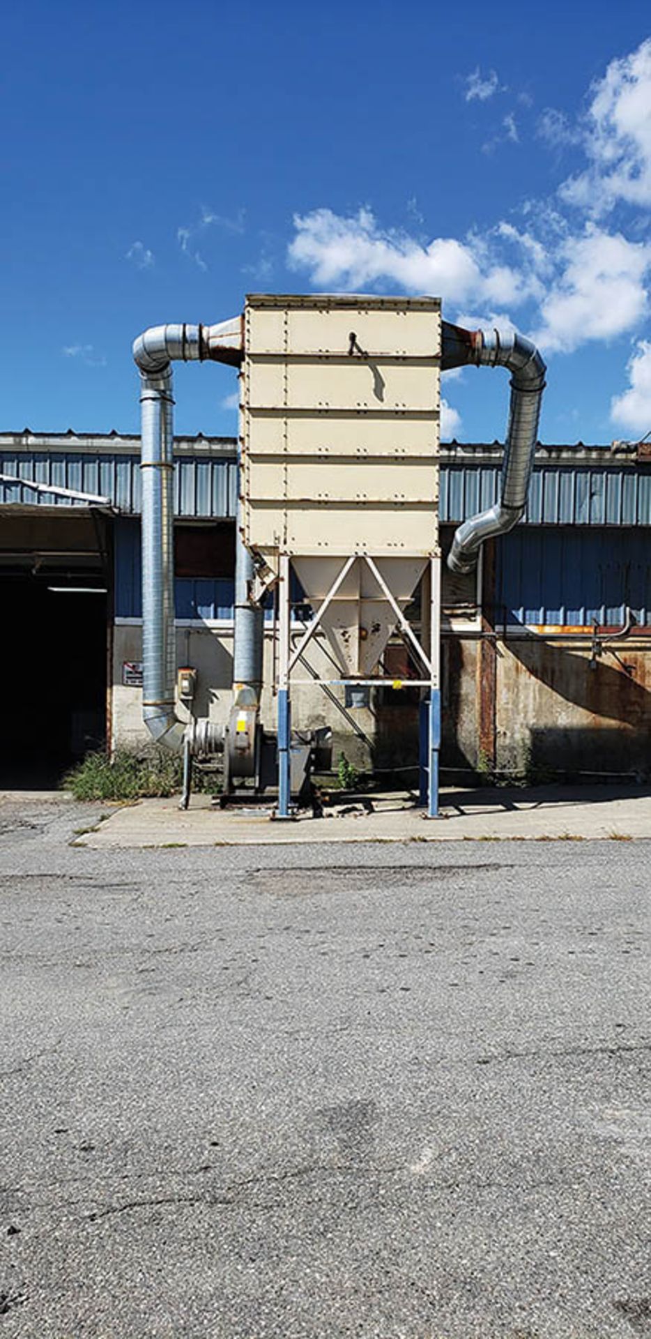 DALAMATIC DUST COLLECTION SYSTEM, BARRY BLOWER & DUCTING THAT COINCIDES W/ ( TAKE TO MACHINES INSIDE