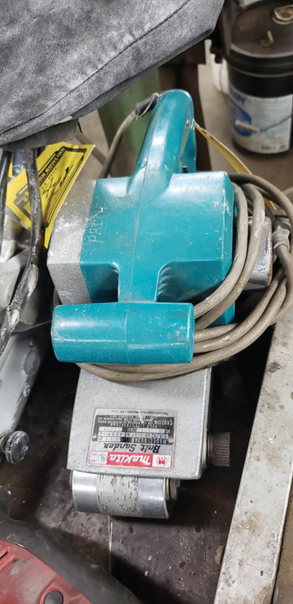 MAKITA BELT SANDER, MODEL 9924B