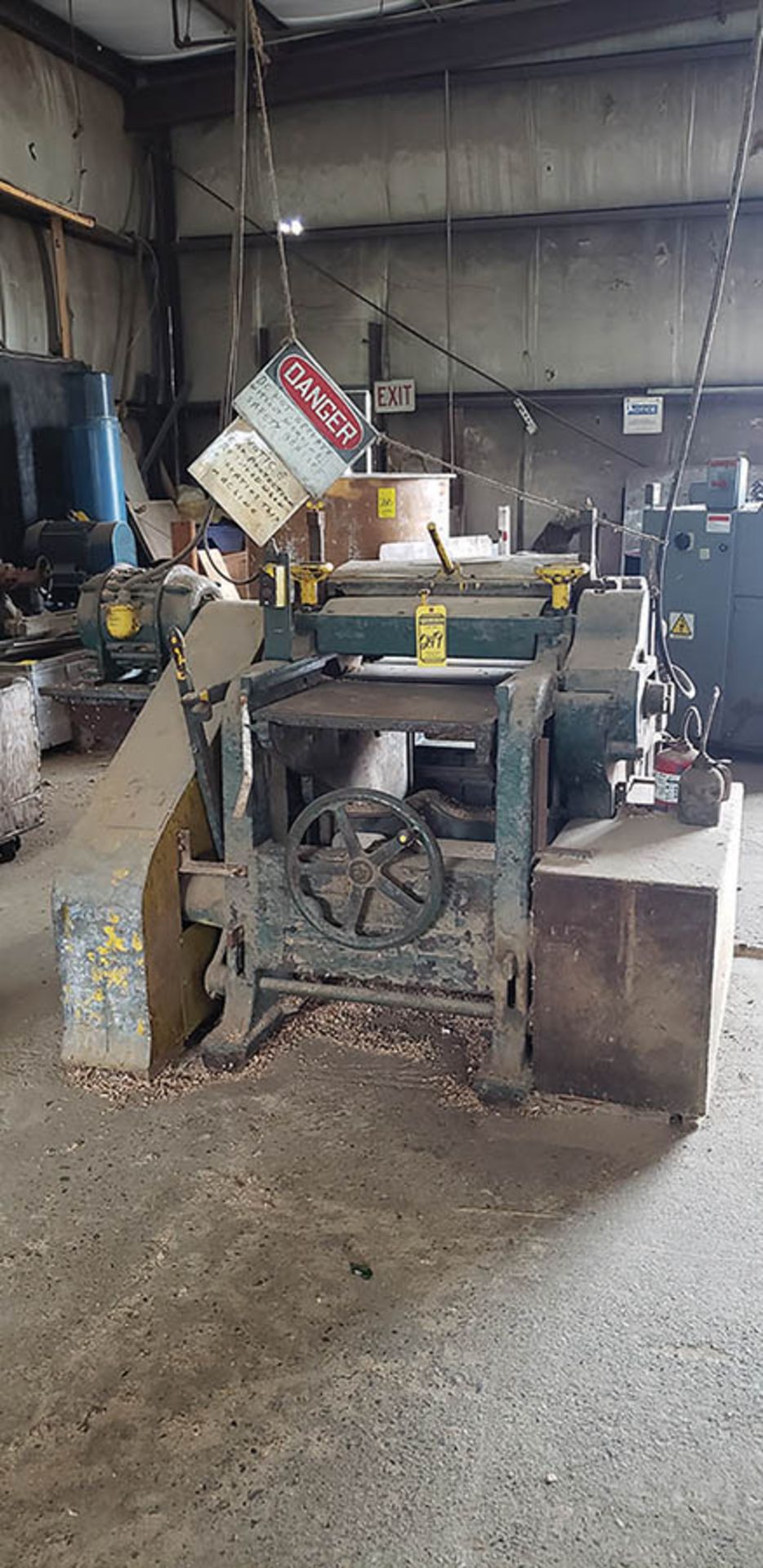 BAXTER WHITNEY NO. 32 PLANER 2' W. OPENING (LOCATION: BEGIN CARPENTER SHOP)