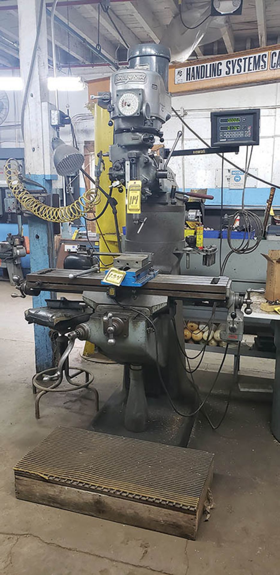 BRIDGEPORT VERTICAL MILLING MACHINE, 7'' RISER, NEWALL SAPPHIRE 2-AXIS D.R.O., W/ COLLETTS, S/N