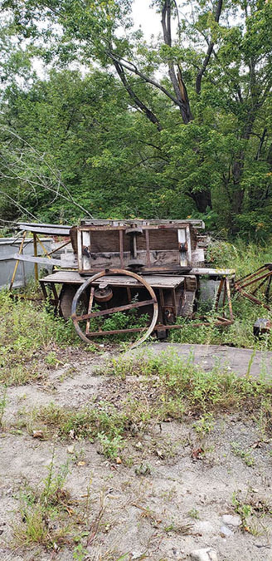 S.S TUBS, SCREENED TUBS, CARTS - Image 6 of 13