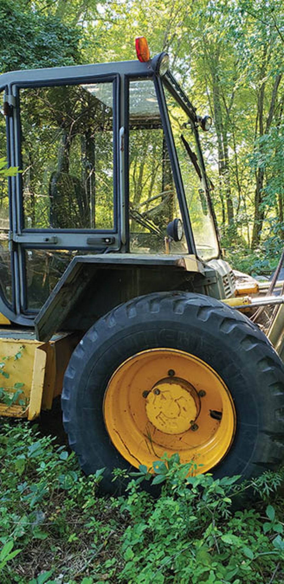 1992 JCB 8,000 LB. CAP. ALL-TERRAIN FORKLIFT, DIESEL, 4-WD. 3-STAGE MAST, CASCADE ROTARY ATTACHMENT, - Image 3 of 9