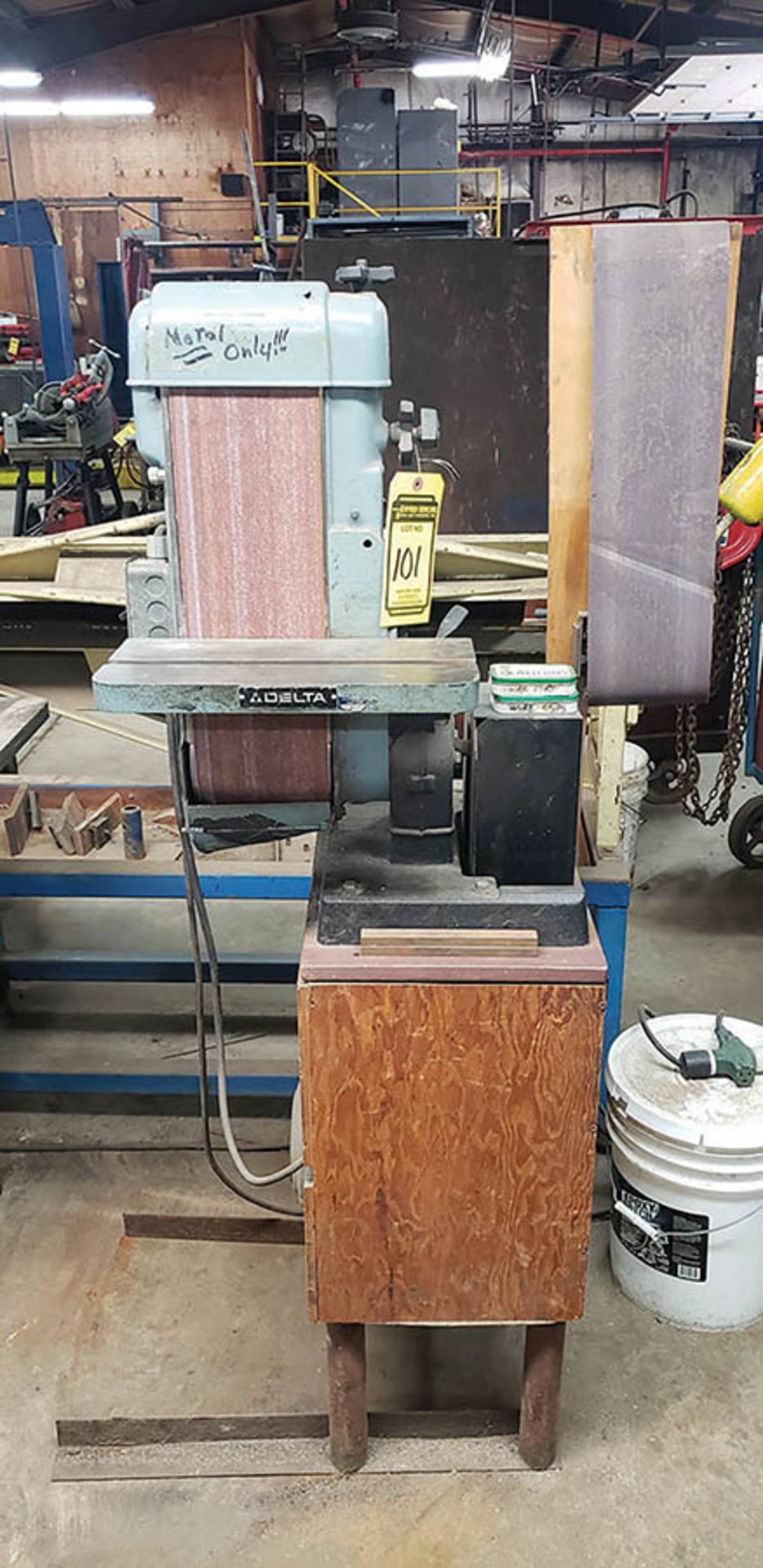 DELTA 6'' BELT SANDER, MODEL 31-550, S/N 93A01275