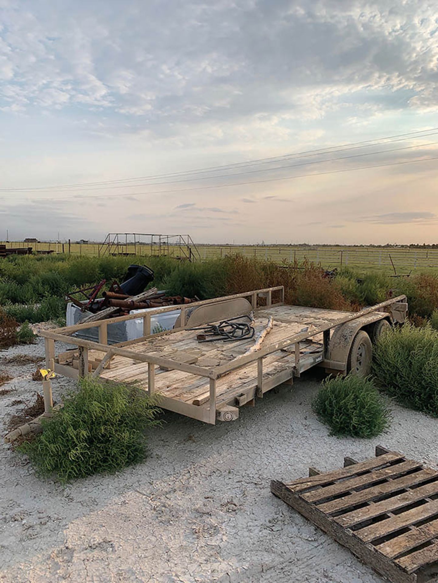 TEXAS BRAGG, 16’, TANDEM AXLE, BUMPER PULL TRAILER, 5,000 LB CAP. - Image 2 of 2