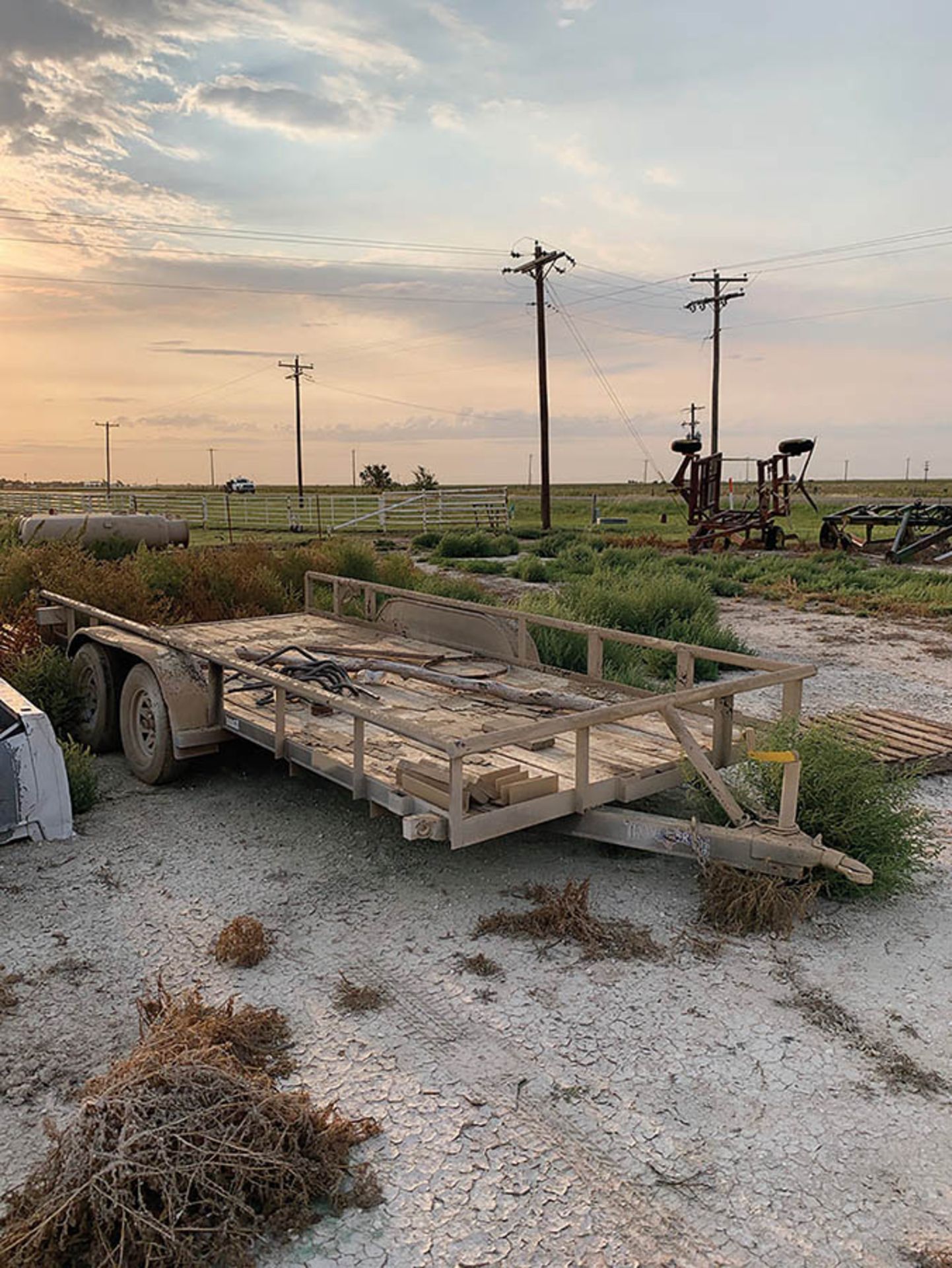 TEXAS BRAGG, 16’, TANDEM AXLE, BUMPER PULL TRAILER, 5,000 LB CAP.