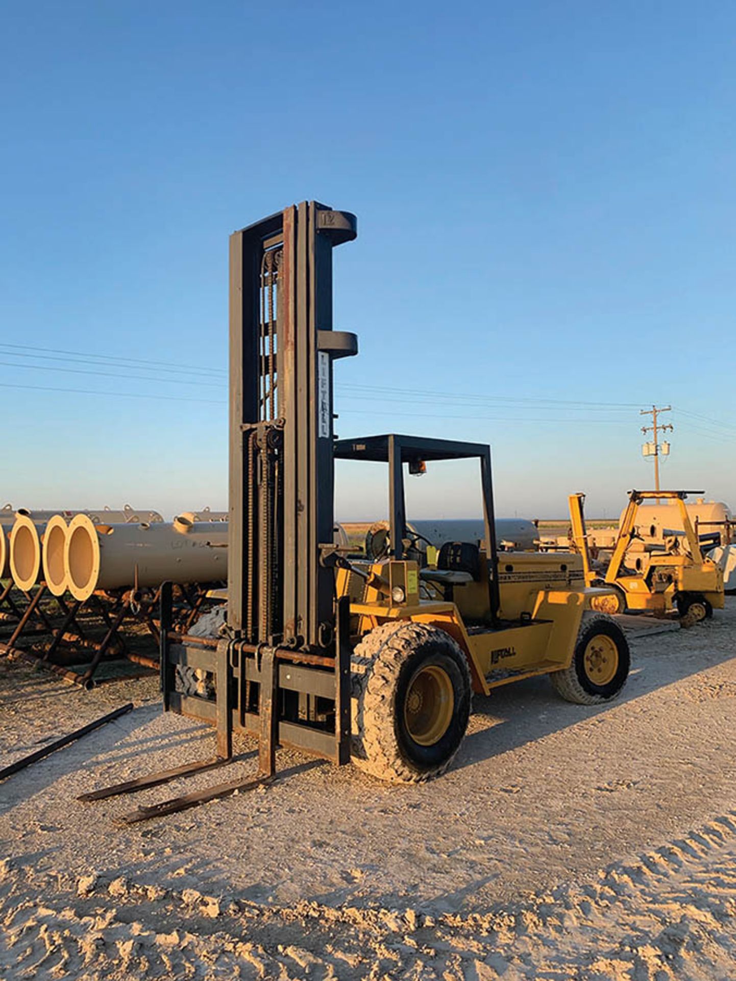 LIFT ALL, 12,000 LB ALL TERRAIN FORKLIFT, MODEL HT 120 TOW , S/N 794255, 30’ LIFT HEIGHT, 3-STAGE