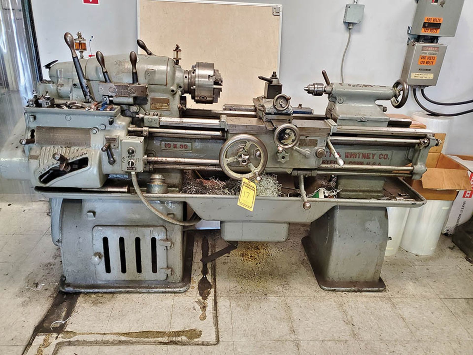 PRATT & WHITNEY 13 X 30 GAP BED ENGINE LATHE, S/N 47247, 8'' 3-JAW CHUCK, CROSS SLIDE, TOOLPOST,