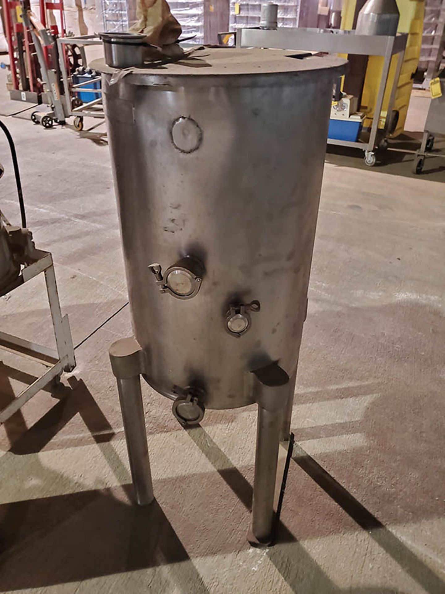 (2) ROUND KETTLE AND SMALL PRESSURE VESSEL - Image 11 of 11