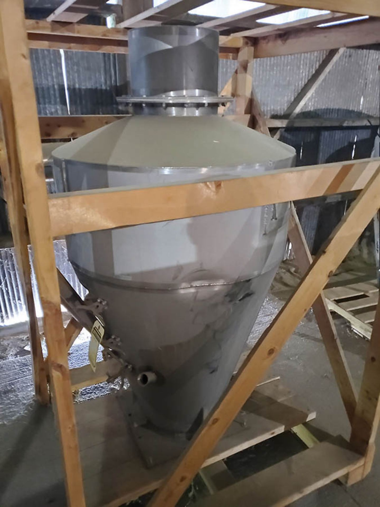 ROTARY CONE FEED HOPPER