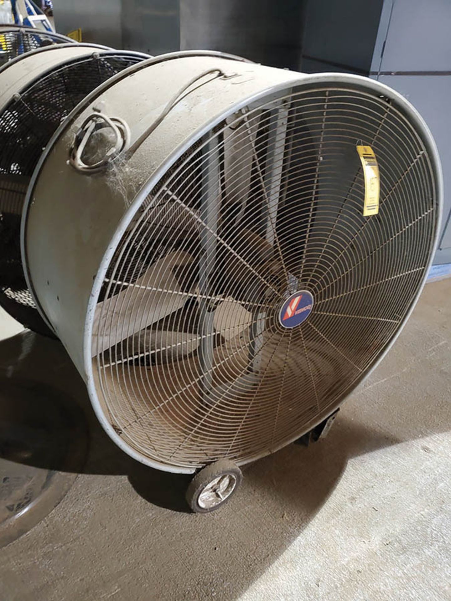 VENCO 42'' FLOOR BARREL FAN