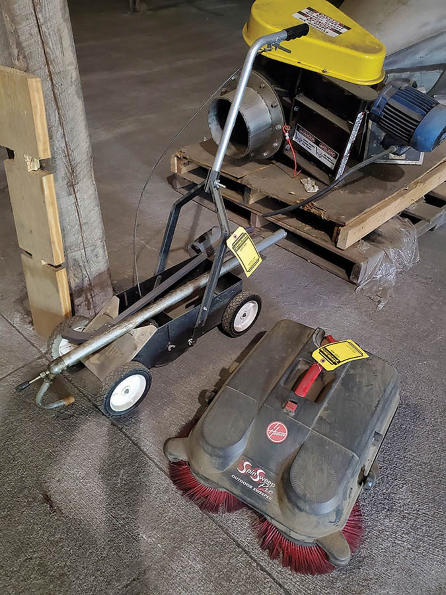 VACUUM BLOWER WITH SUCTION END/HOSE & PALLET OF MISC HOSE, PLASTIC BINS, LAWSON SHROUD - Image 5 of 5