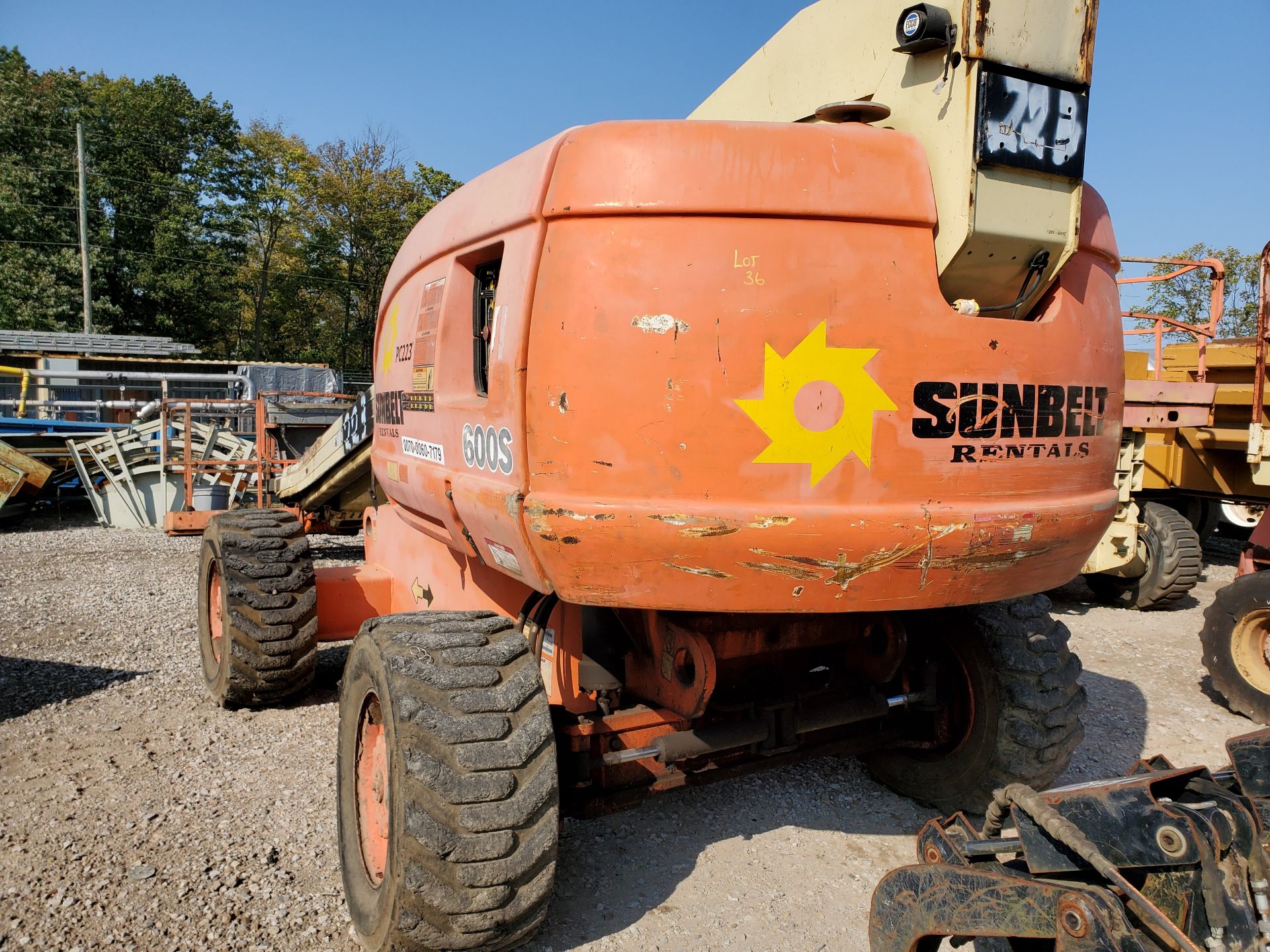 2000 JLG 600S ALL-TERRAIN MANLIFT BOOM, 60' MAX PLATFORM HEIGHT, 49' HORIZONTAL REACH, 1,000 LB - Image 14 of 16