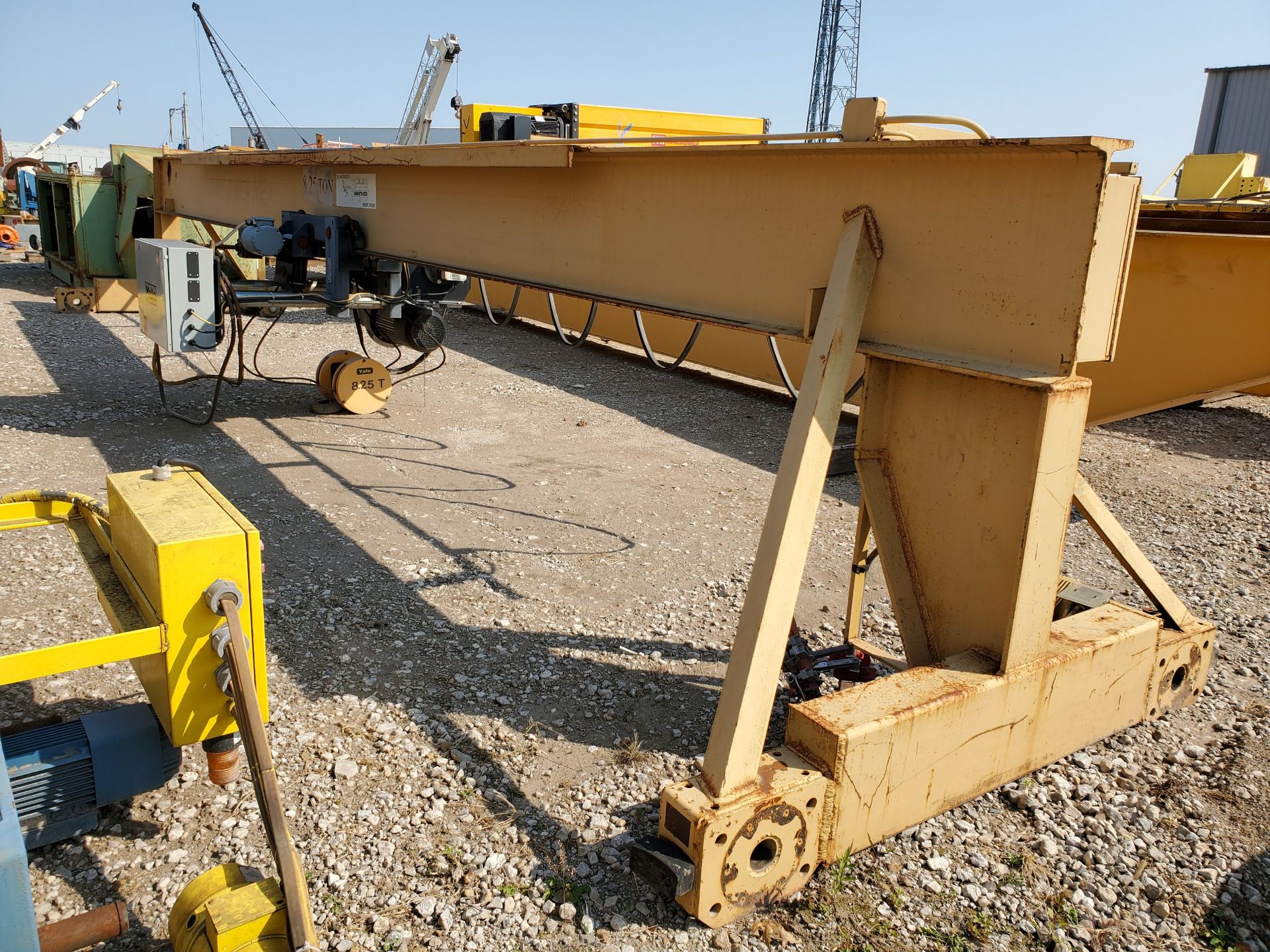 25-TON YALE OVERHEAD SINGLE GIRDER BRIDGE CRANE, YALE ELECTRIC CABLE HOIST WITH PENDANT CONTROLS, - Image 6 of 11