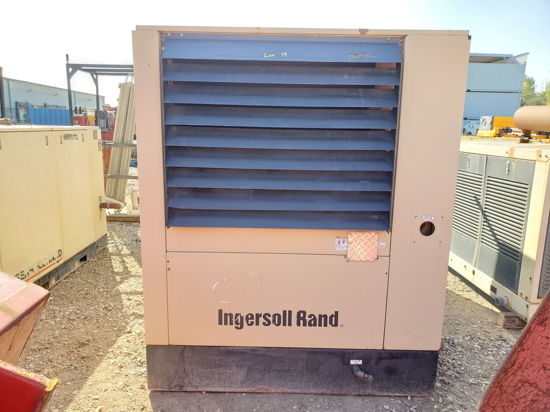 INGERSOLL-RAND 125 HP GEAR DRIVEN AIR COMPRESSOR, MODEL SSR-HP125, 519 CFM, 150 PSIG, 3 PH/60H - Image 8 of 14